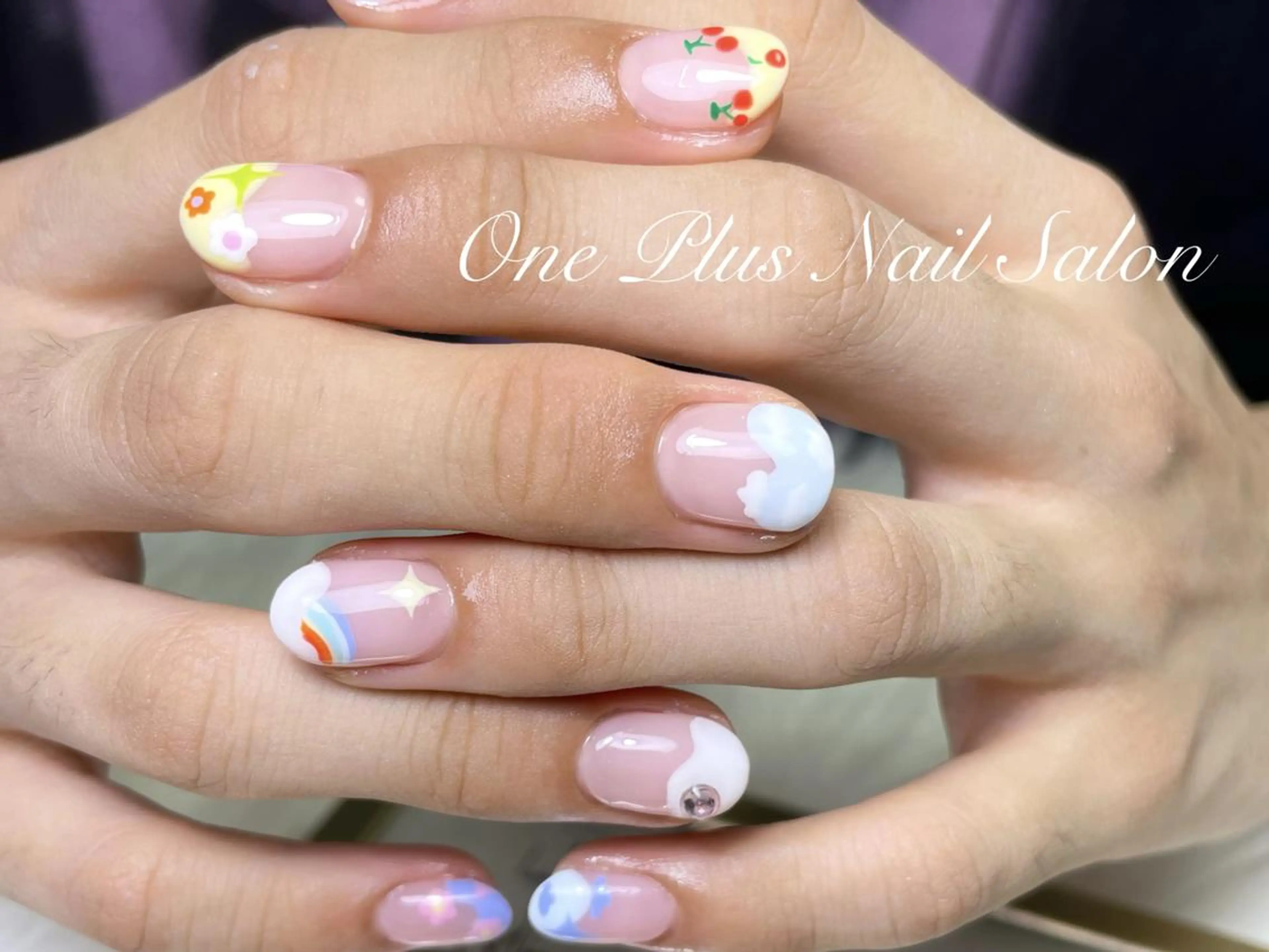 ネイル ジェルネイル キラキラネイル 韓国ネイル ラメ(グリッター) マグネットネイル One plus StudioNailのネイルデザイン