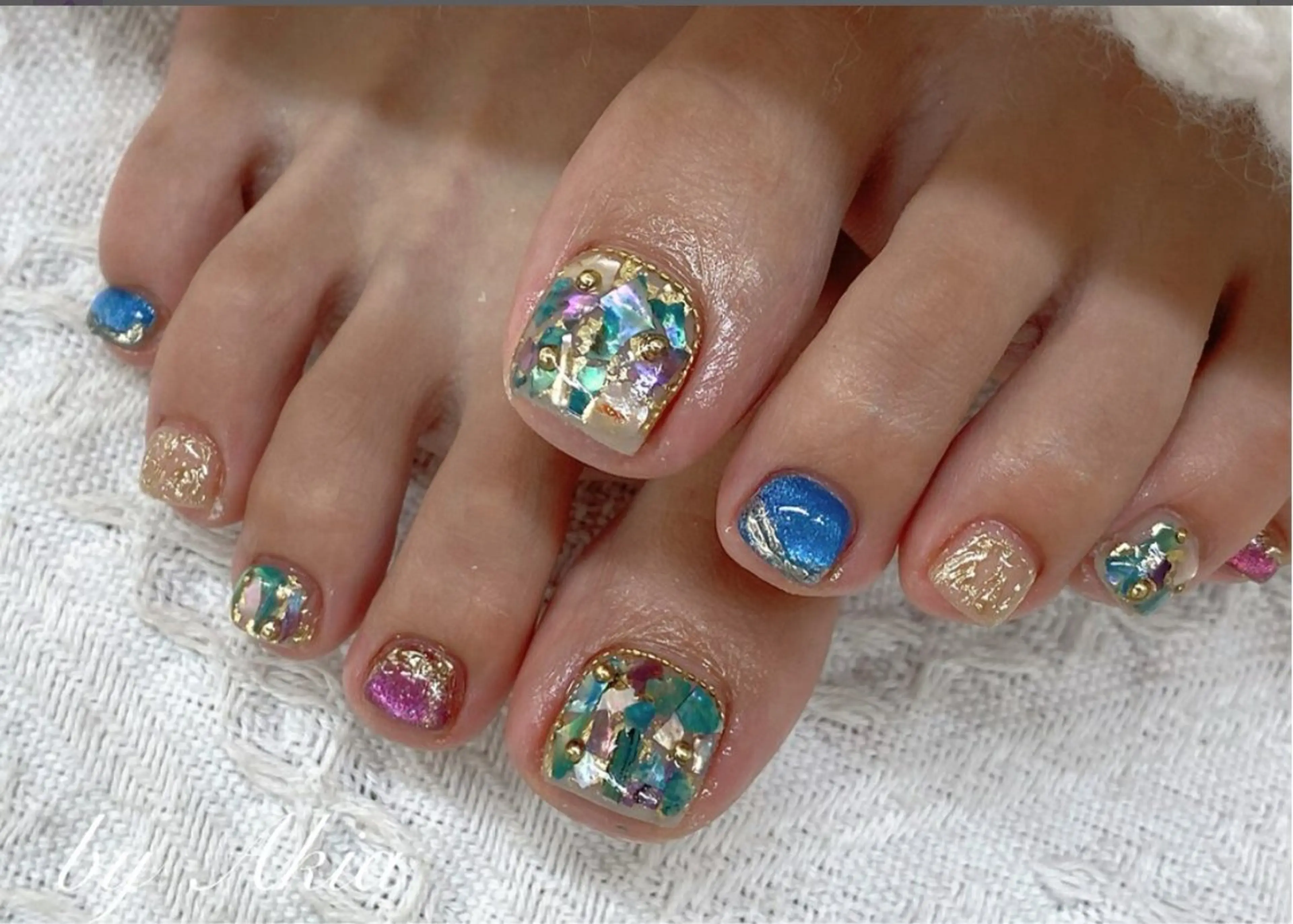 ❣️フット🦶10本アート💕パーツ／ストーンつけ放題の写真