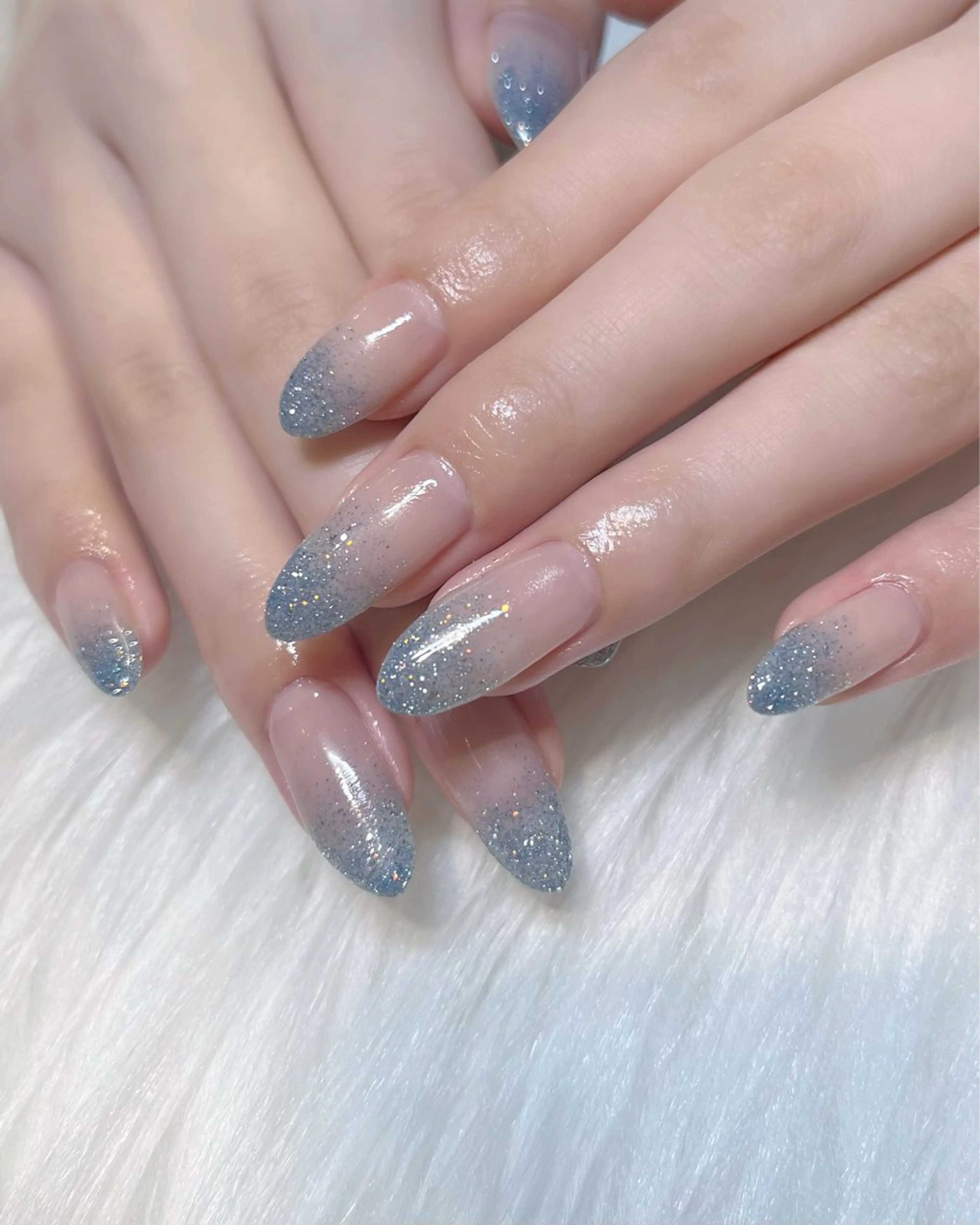 ネイル アートネイル フラッシュネイル ガーリー グラデーション 韓国ネイル KOKONA 🎀のネイルデザイン