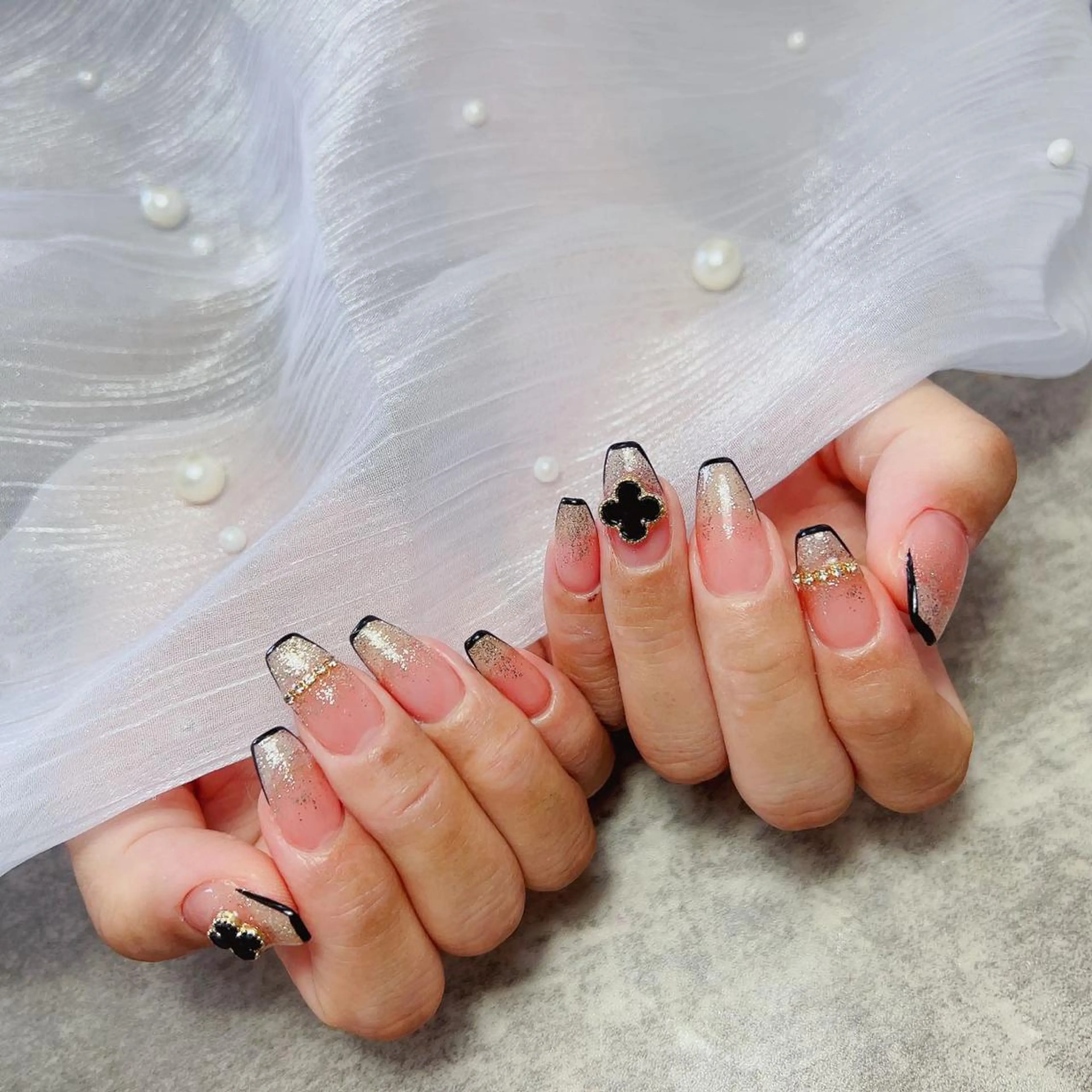 ミディアム めぐみのネイルサロン 惠のネイルデザイン