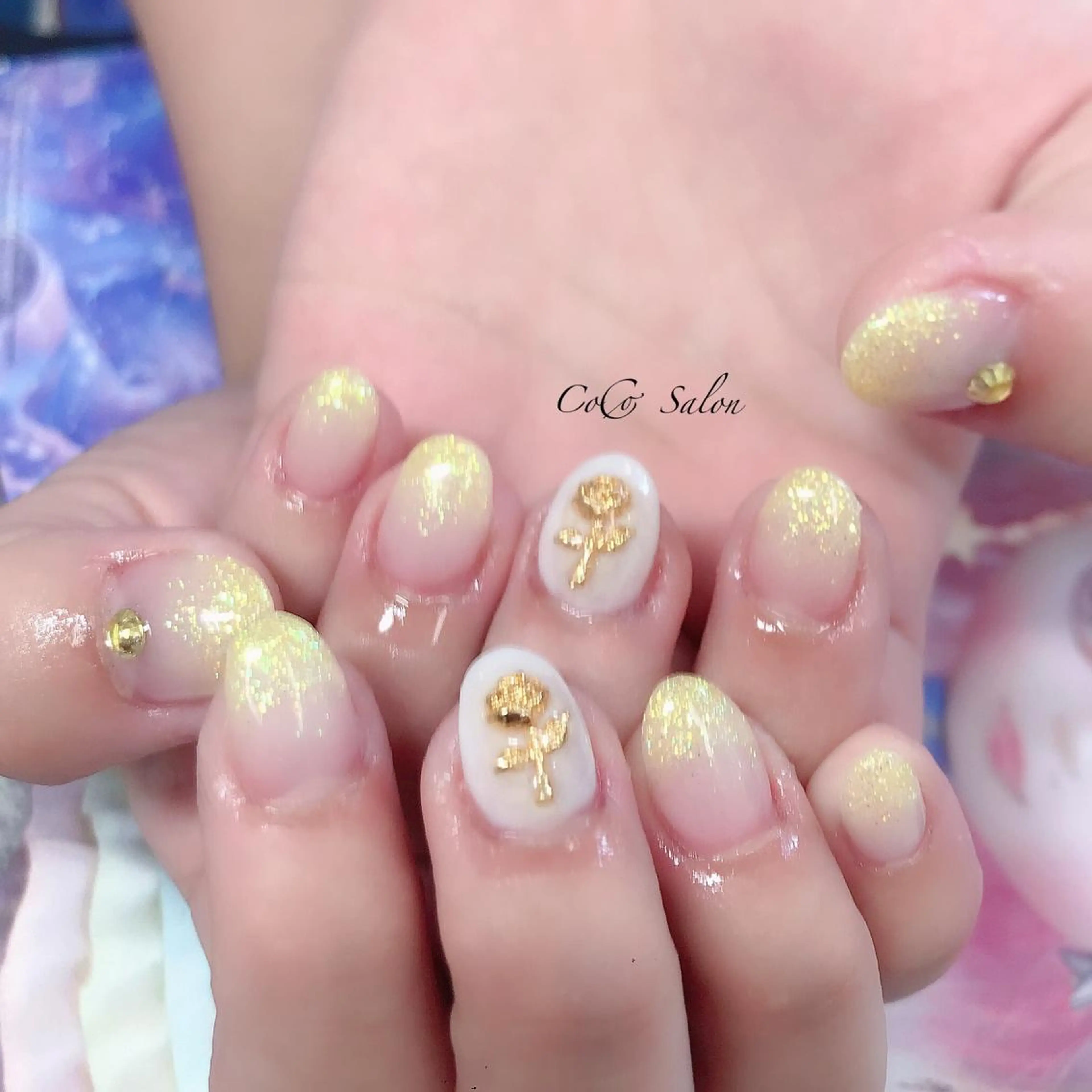 ネイル 長さ出し ジェルネイル グラデーション キラキラネイル ラメ(グリッター) CoCoSalon ネイル/まつ毛予約のネイルデザイン