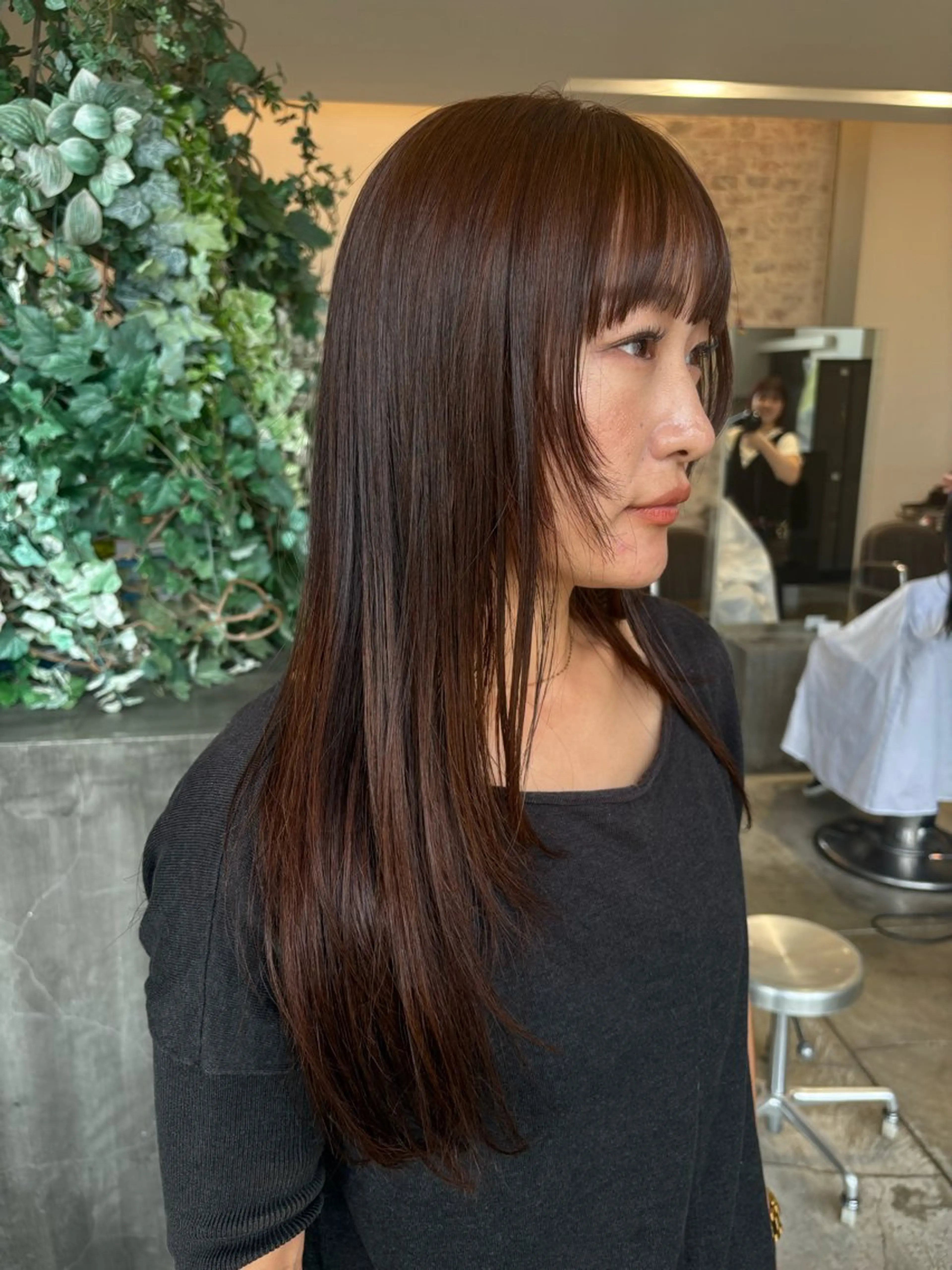 セミロング カット ヘアカラー トリートメント 上平 綾菜のヘアスタイル