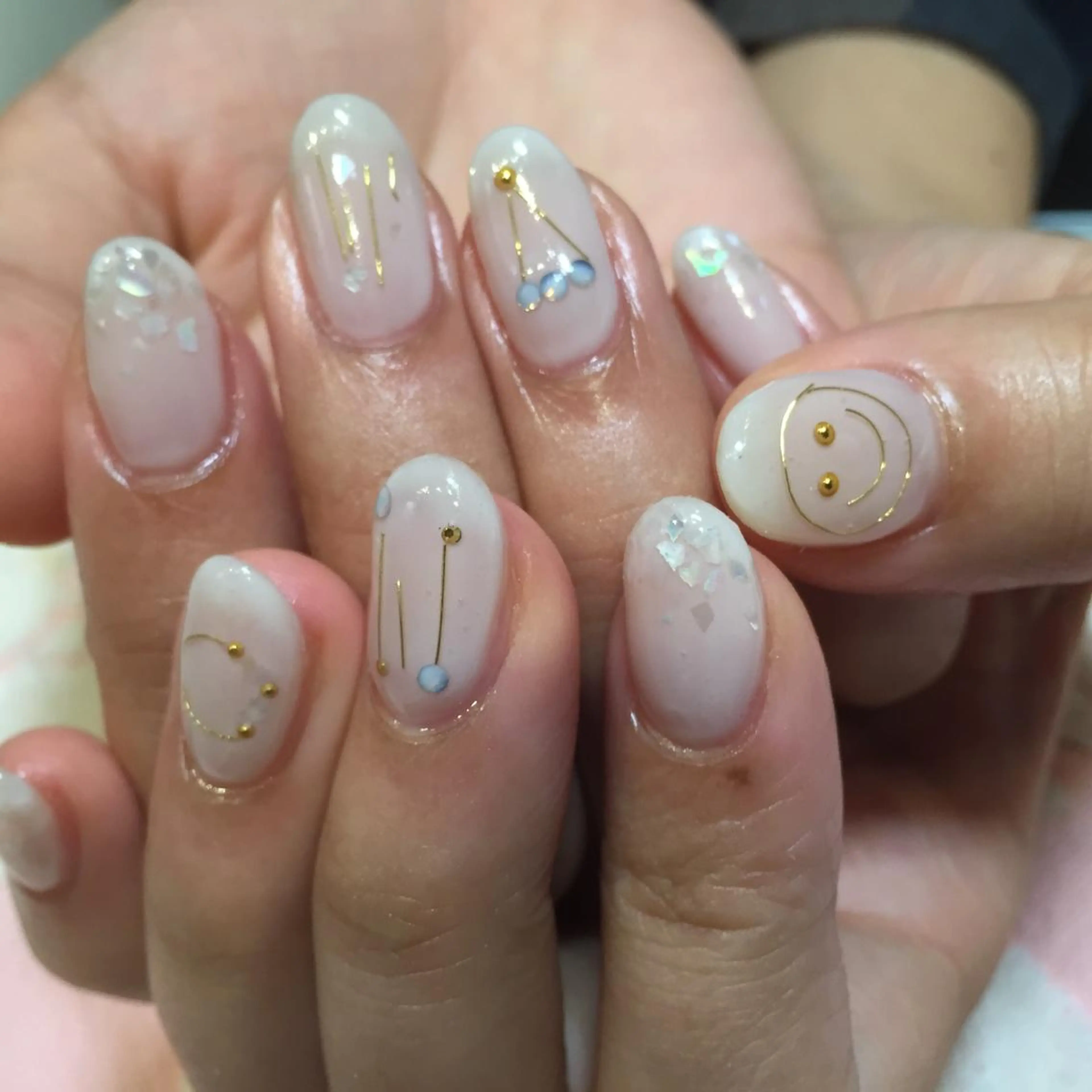 ネイル Nest 三田のマツエク・マツパデザイン