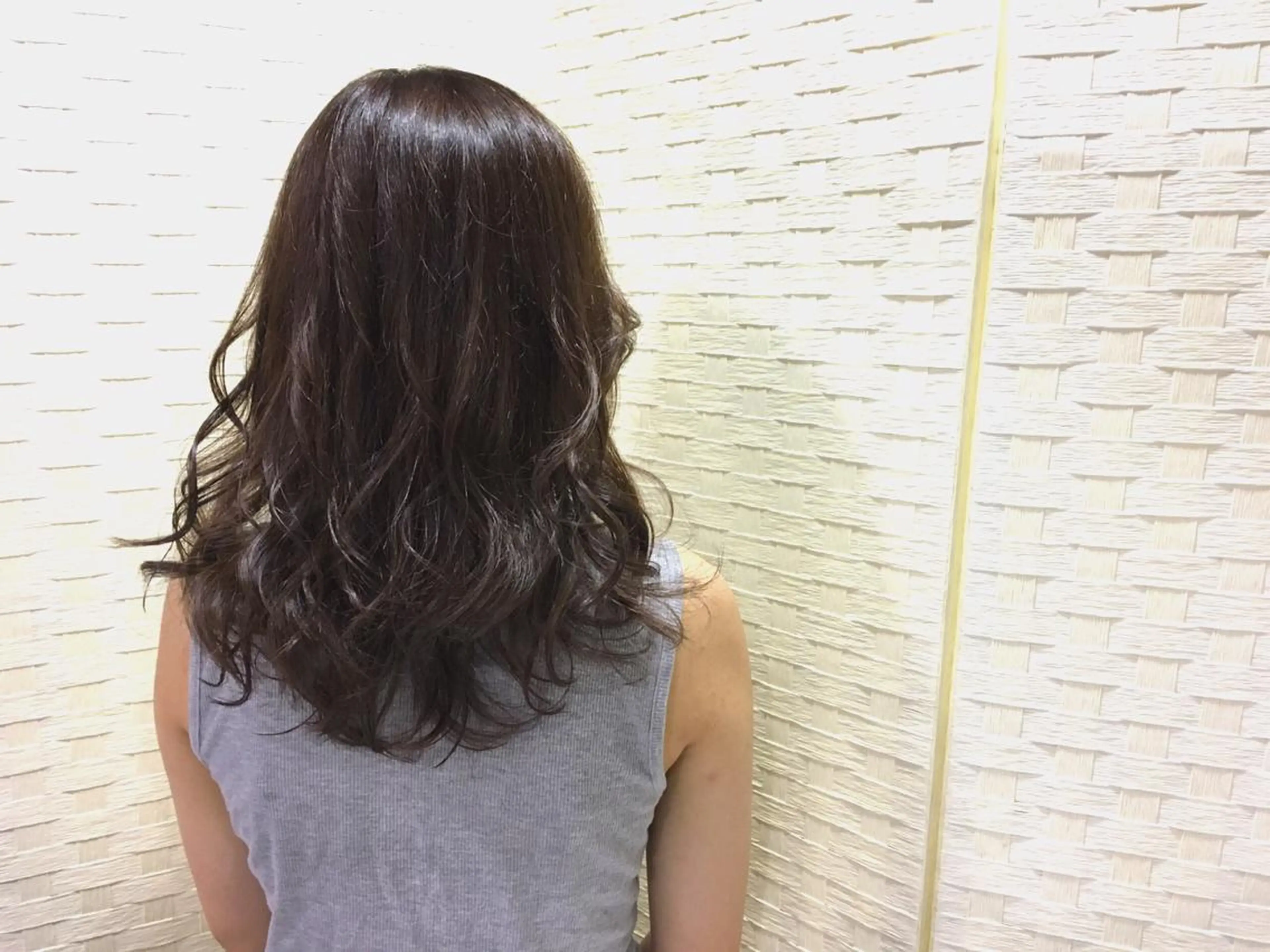 ミディアム セミロング ロング カラー アッシュ アッシュブラウン ブラウンカラー boutique misakiのヘアスタイル