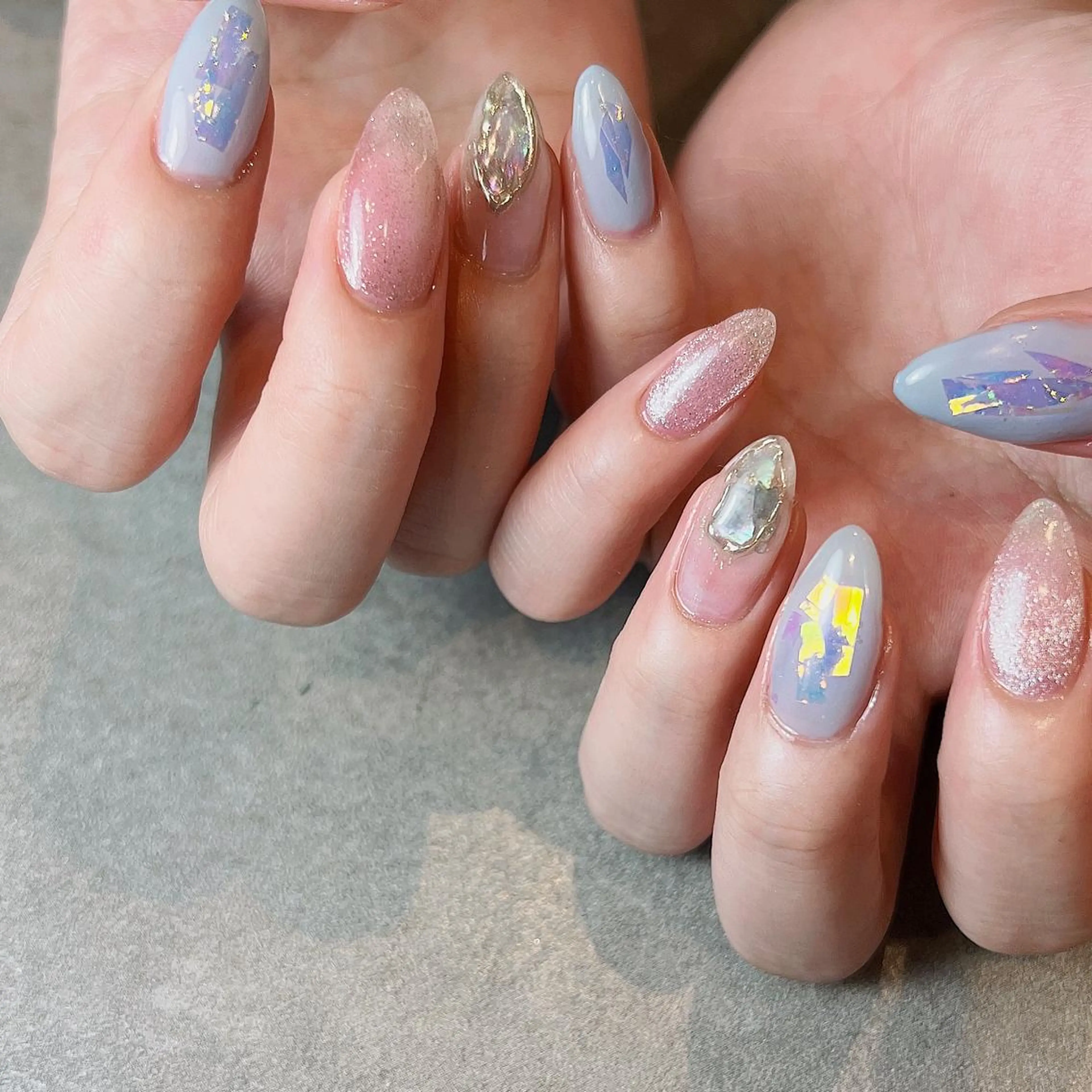 ネイル nailstudio ′ecole所属・nailstudio ′ecoleのネイルデザイン