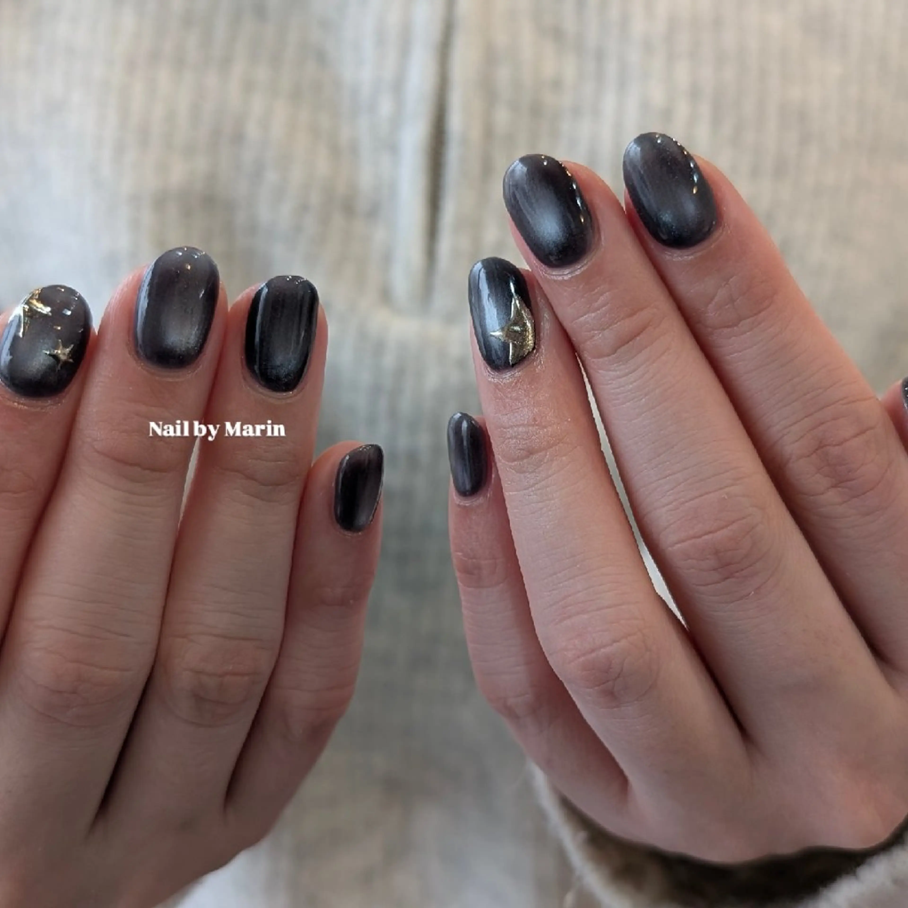 ネイル ゴールド ミラーネイル ネイビー ハンドネイル Plan.nail Marin所属・Plan nail Marinのネイルデザイン