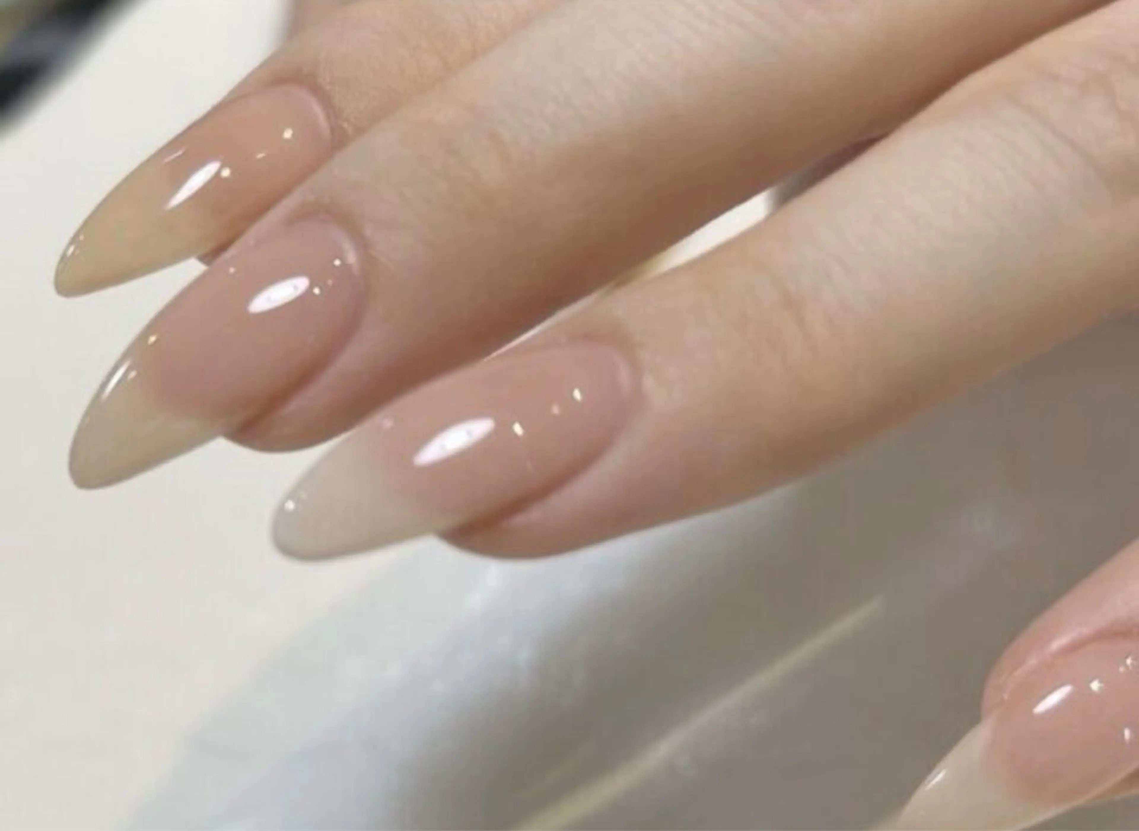 (hand)【美フォルム】ワンカラー(初回オフ無料)の写真