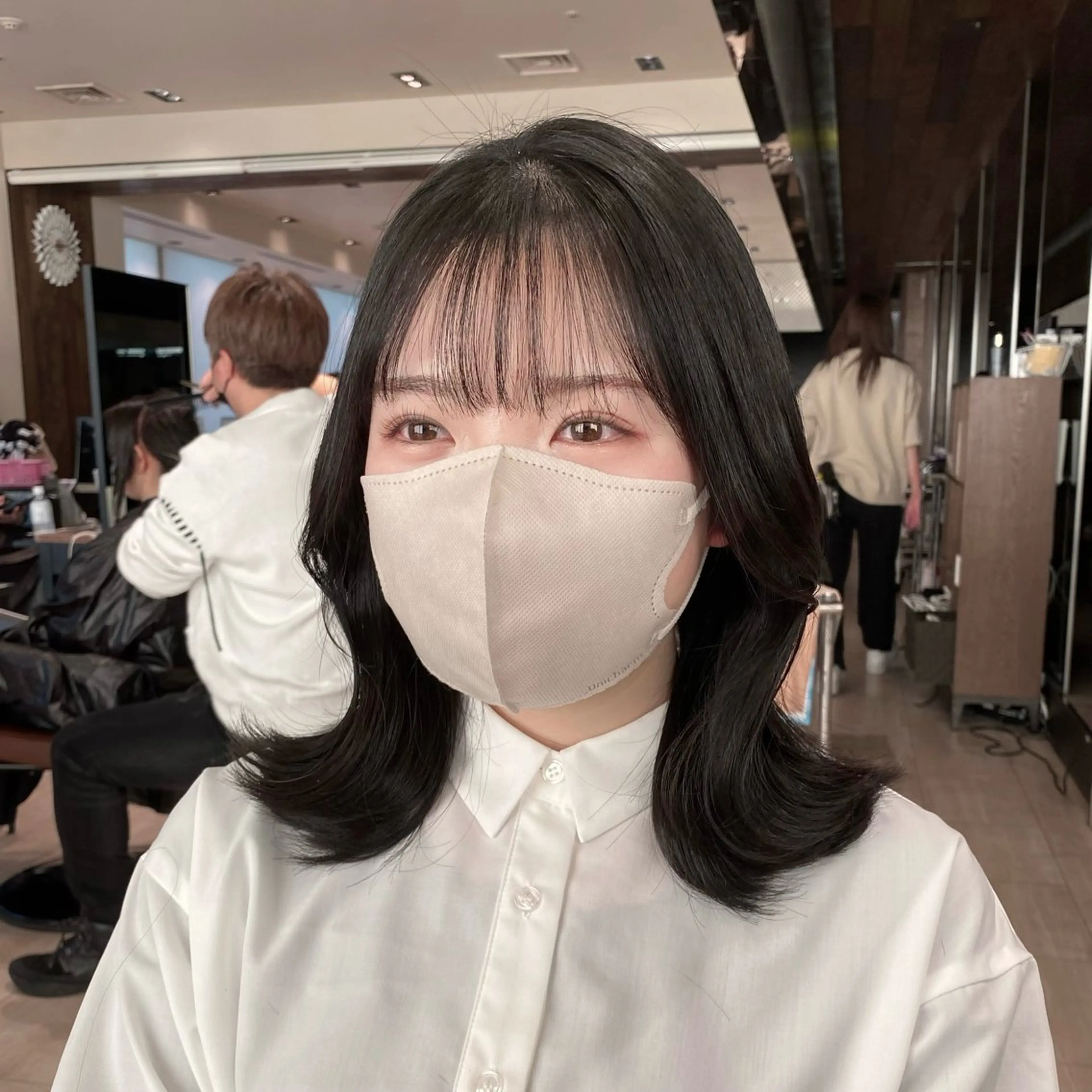 セミロング カラー 黒髪 くびれヘア カット ヘアカラー トリートメント 髙木美緒🌿 レイヤー/アレンジのヘアスタイル