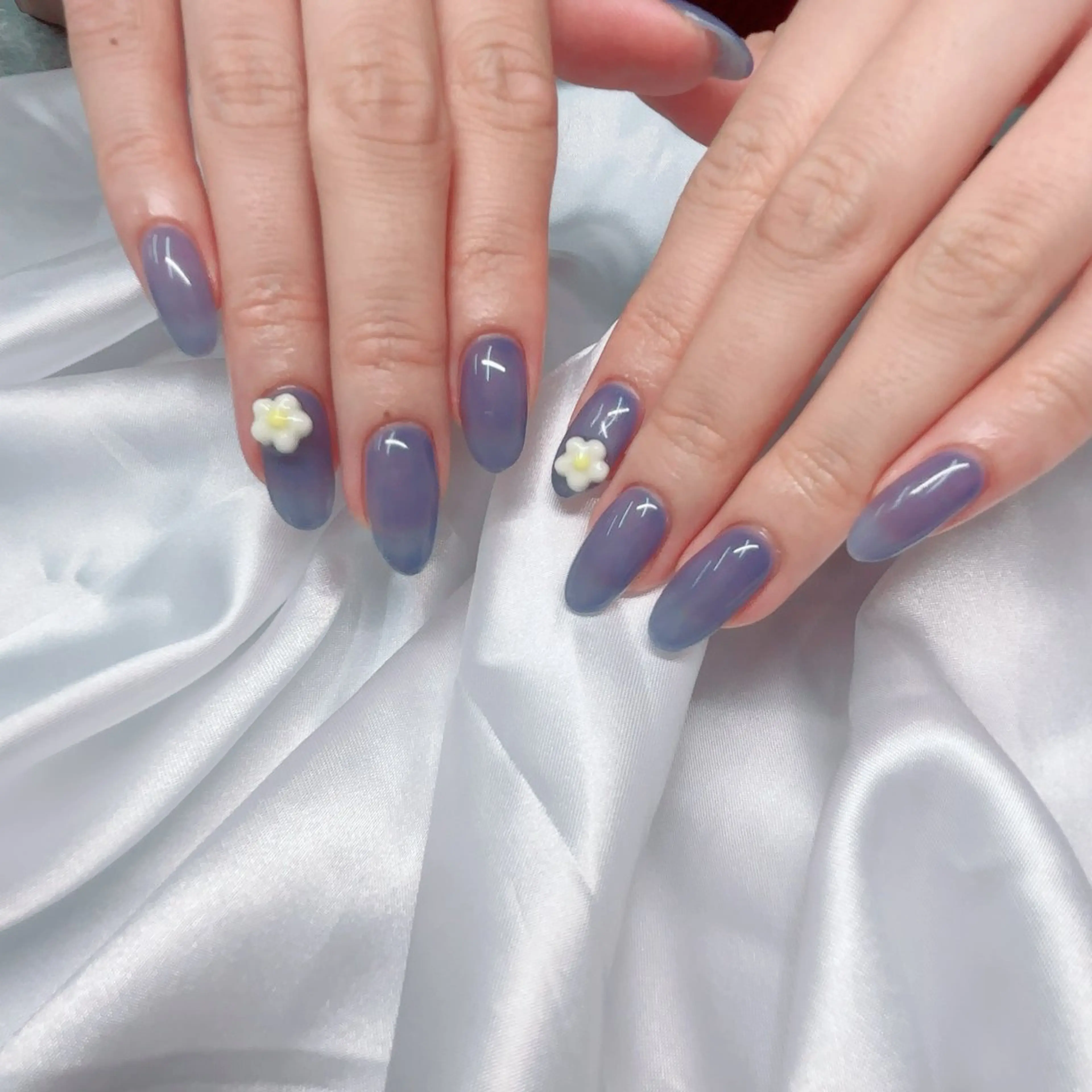 ネイル オーロラネイル フットネイル 氷ネイル・うるうるネイル キラキラネイル 韓国ネイル ハンドネイル Lance nailのネイルデザイン