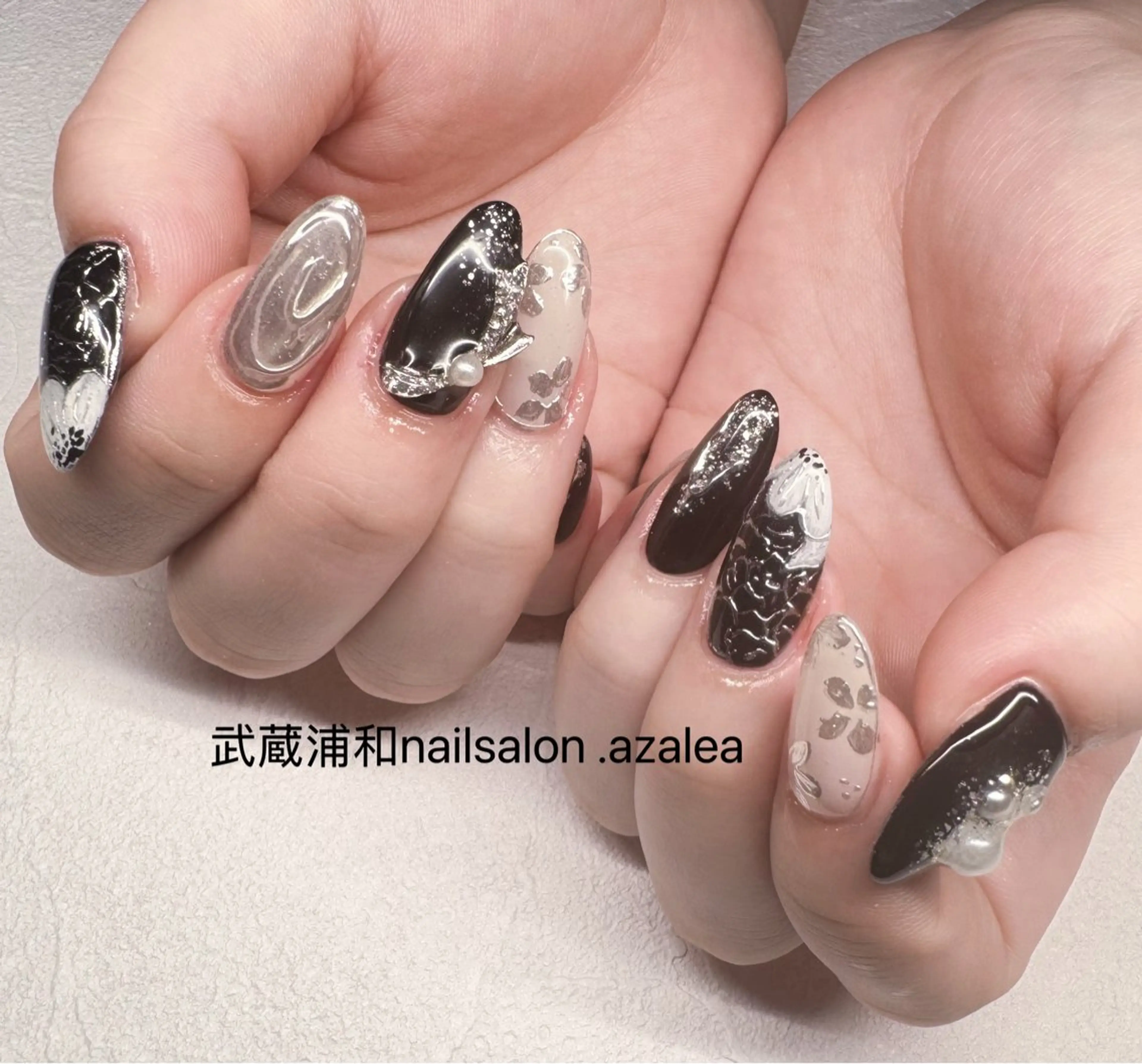 ネイル ハンドネイル R inのネイルデザイン