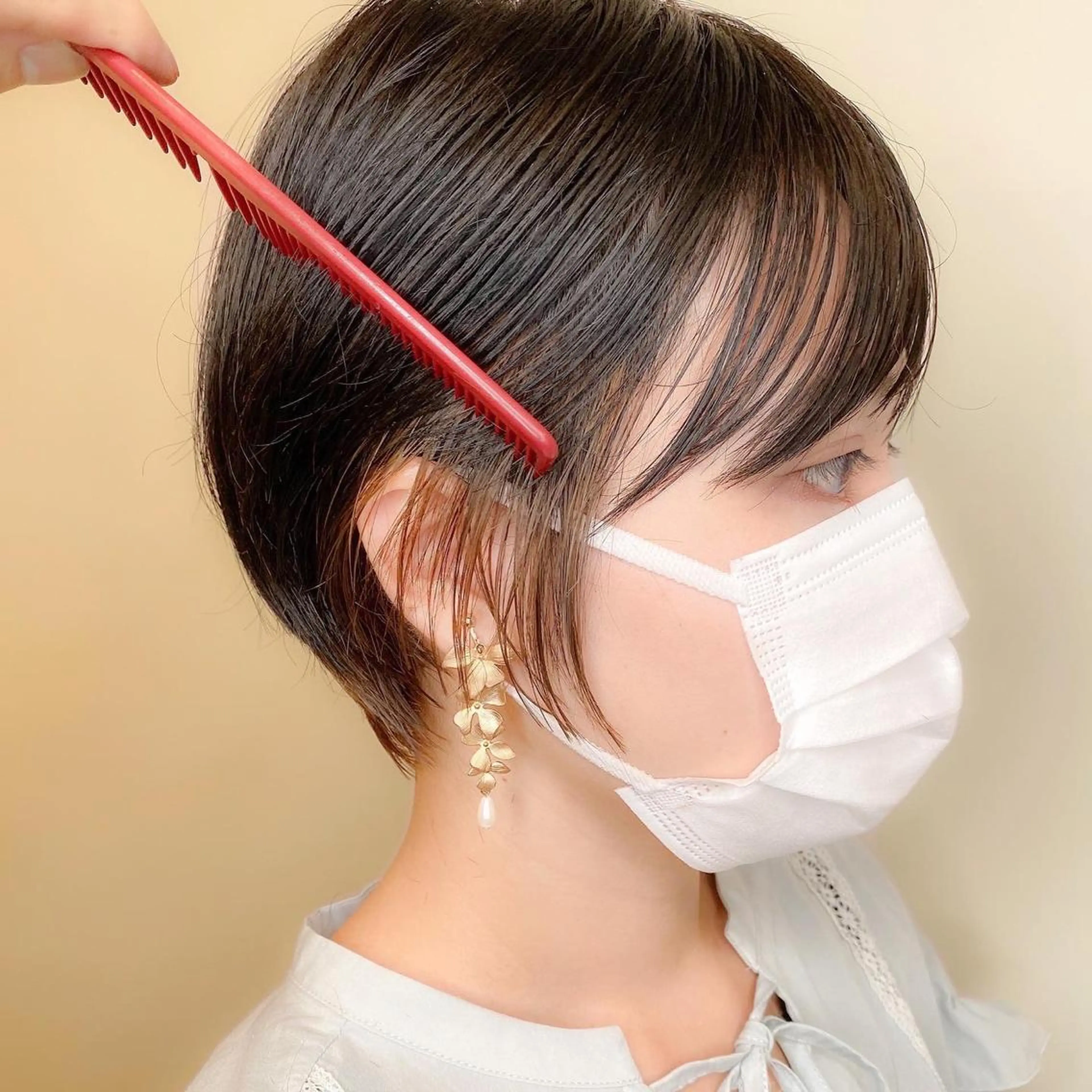 ショート カラー レイヤーカットのプロ 大人ヘア宮森貴志のヘアスタイル