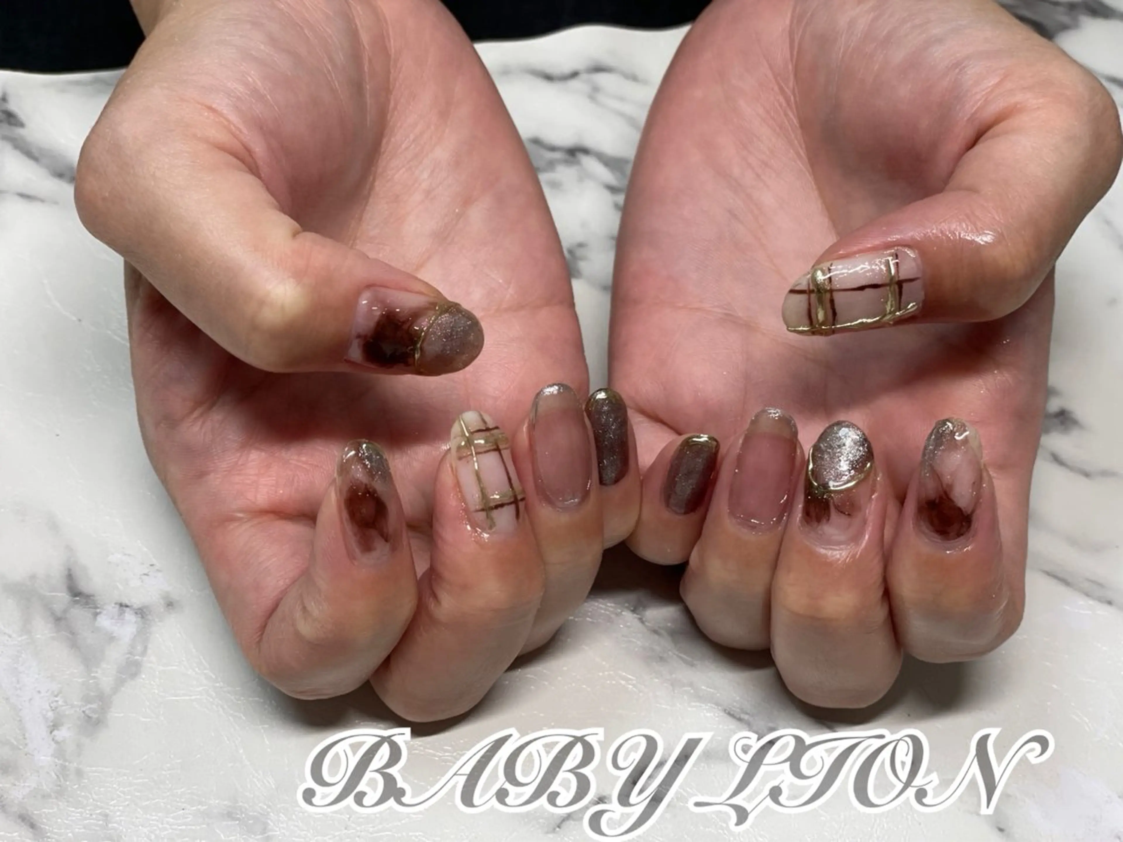 ネイル ハンドネイル BABY LION :Linaのネイルデザイン