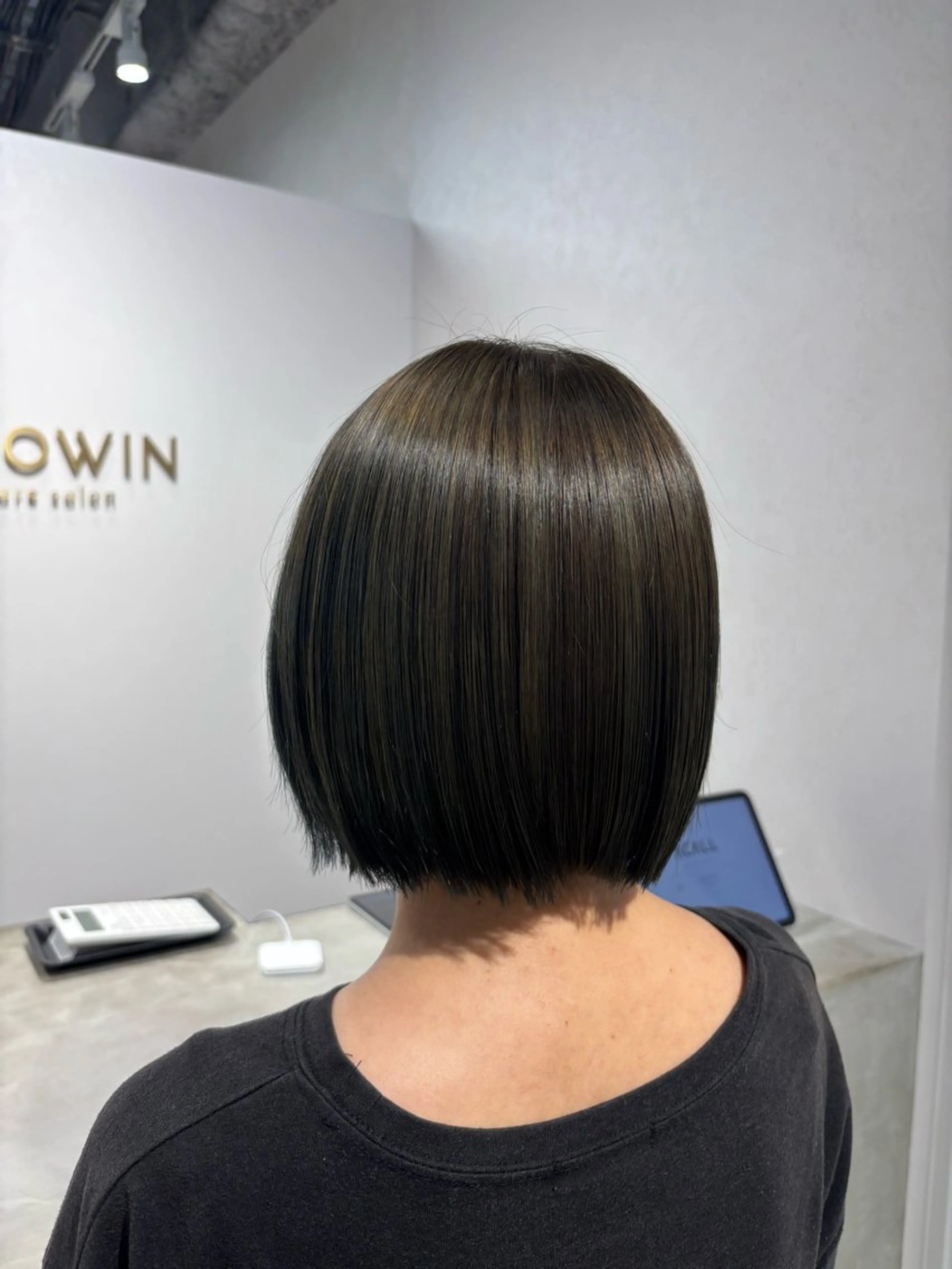 ショート ヘアカラー 吉澤 愛心のヘアスタイル