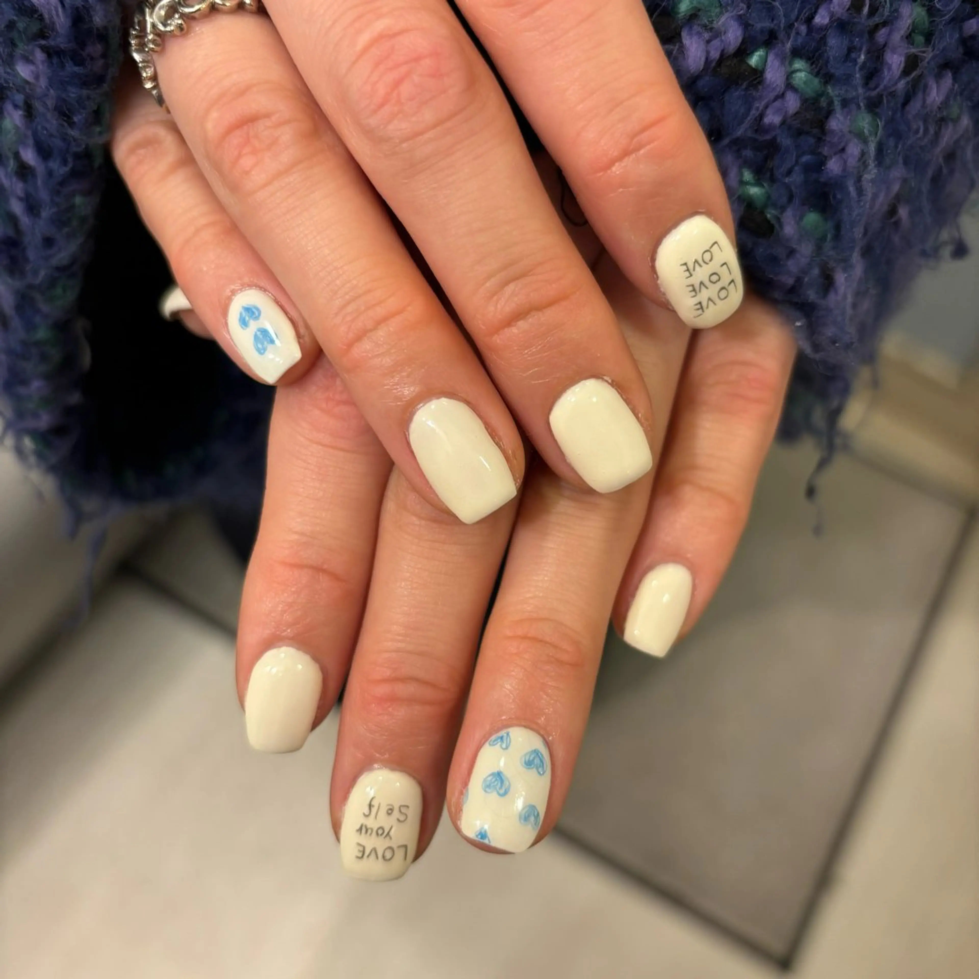 ネイル akane .hのネイルデザイン