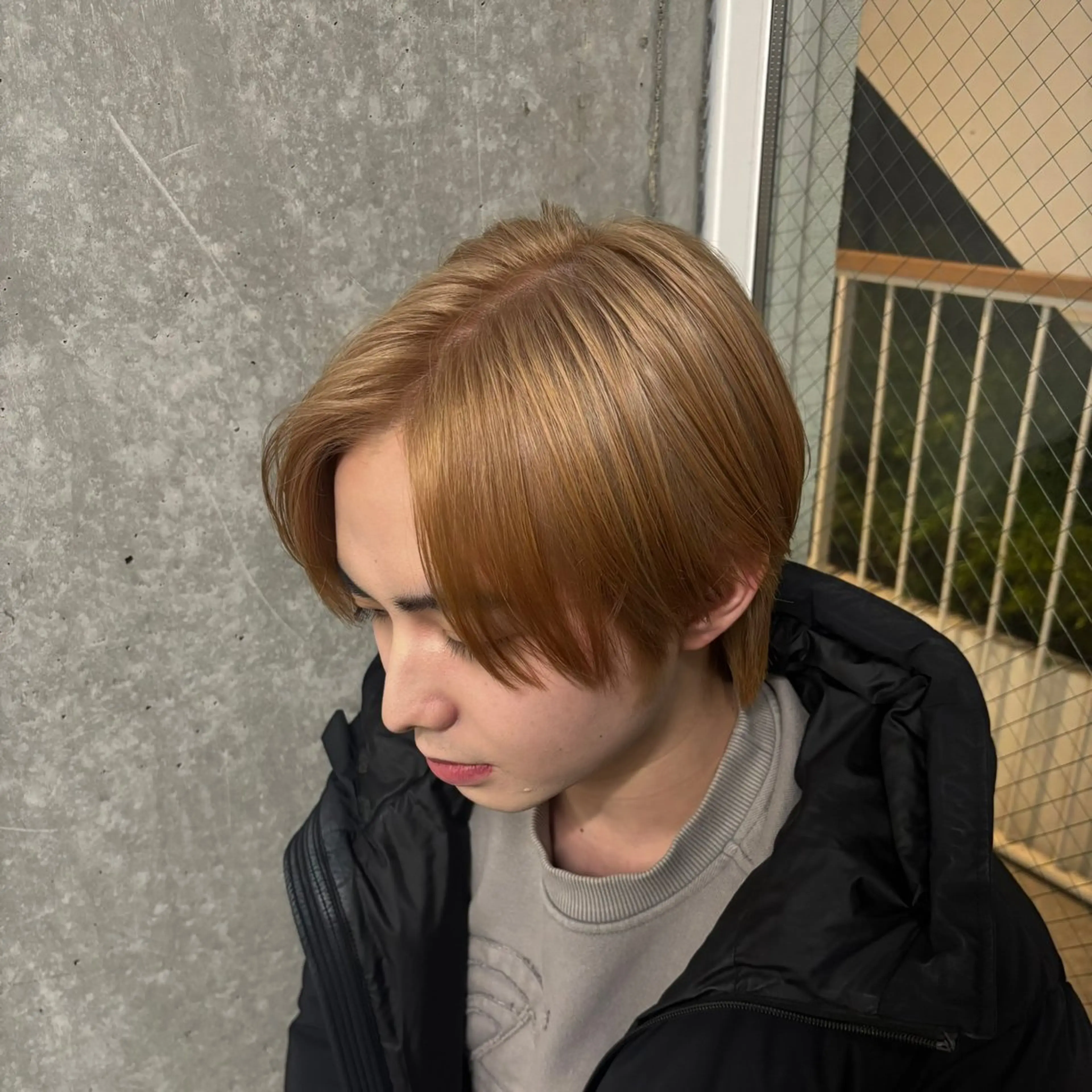 カラー メンズ メンズブリーチ フェードカット メンズハイライト メンズインナーカラー メンズ韓国風 カット ヘアカラー メンズ特化✨️ 韓国風パーマ🔥一八のヘアスタイル