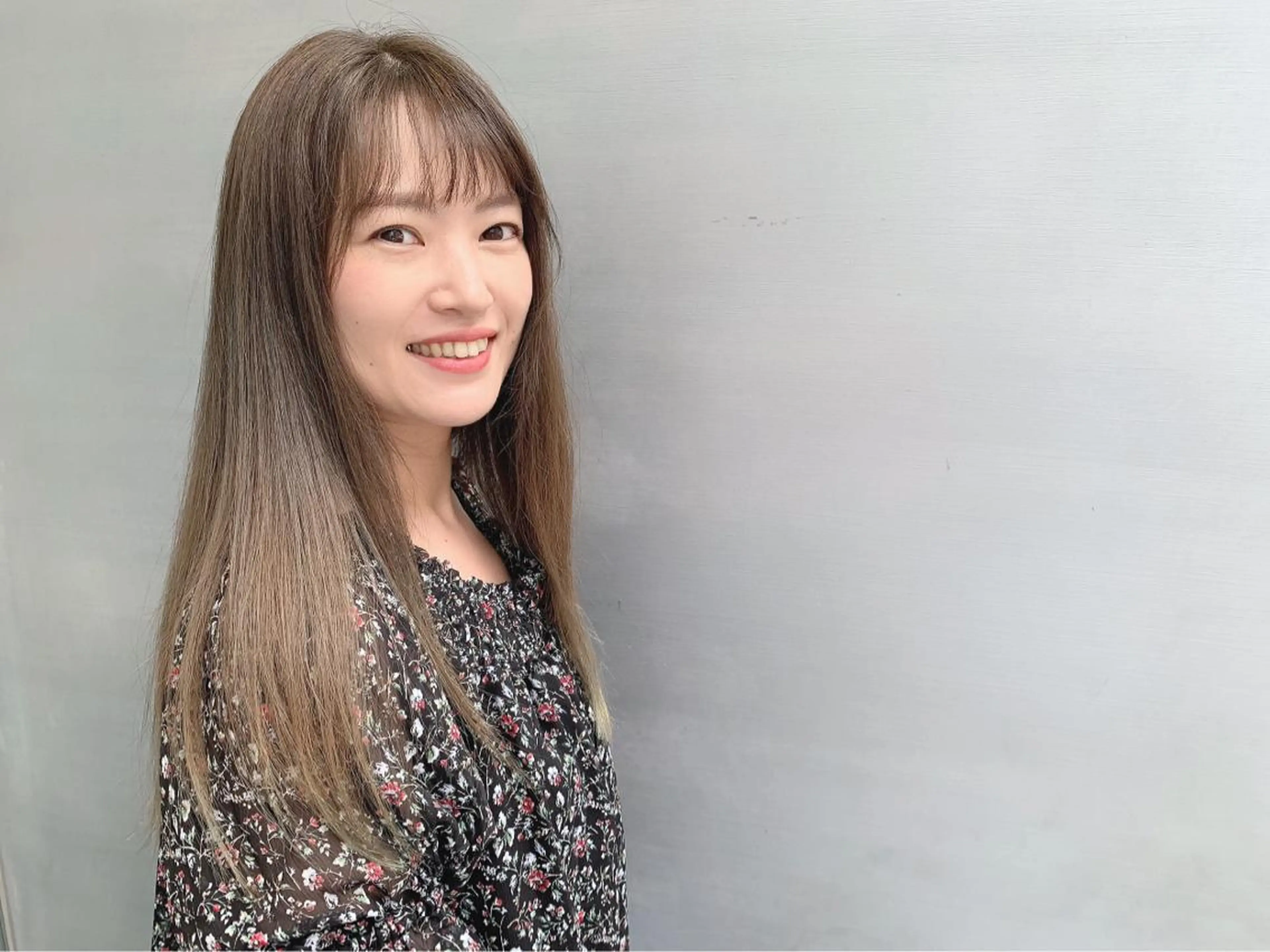 ロング カラー 宮永 智香のヘアスタイル