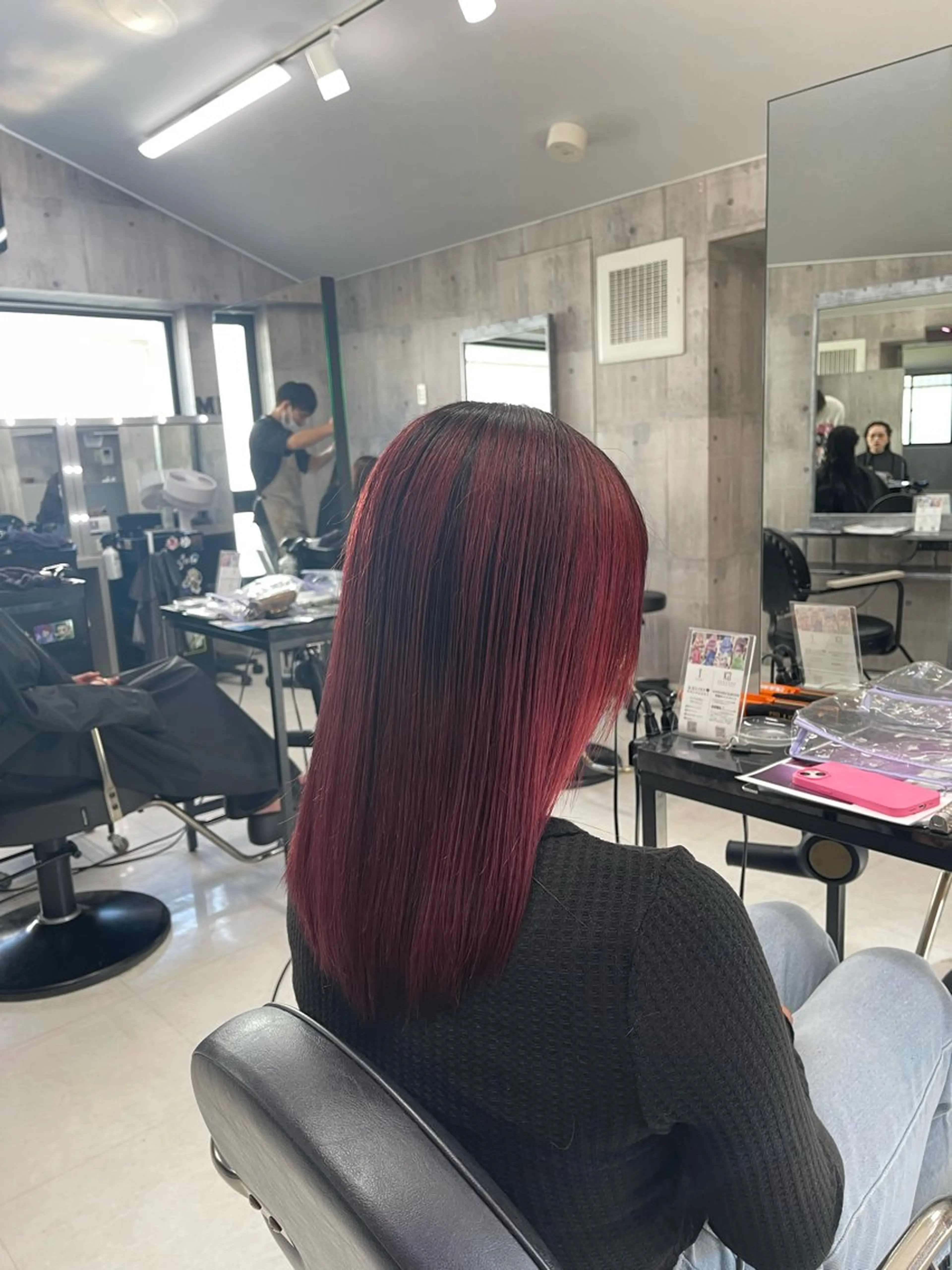 ロング カラー レイヤーの魔術師 𓍼takumi𓍼のヘアスタイル