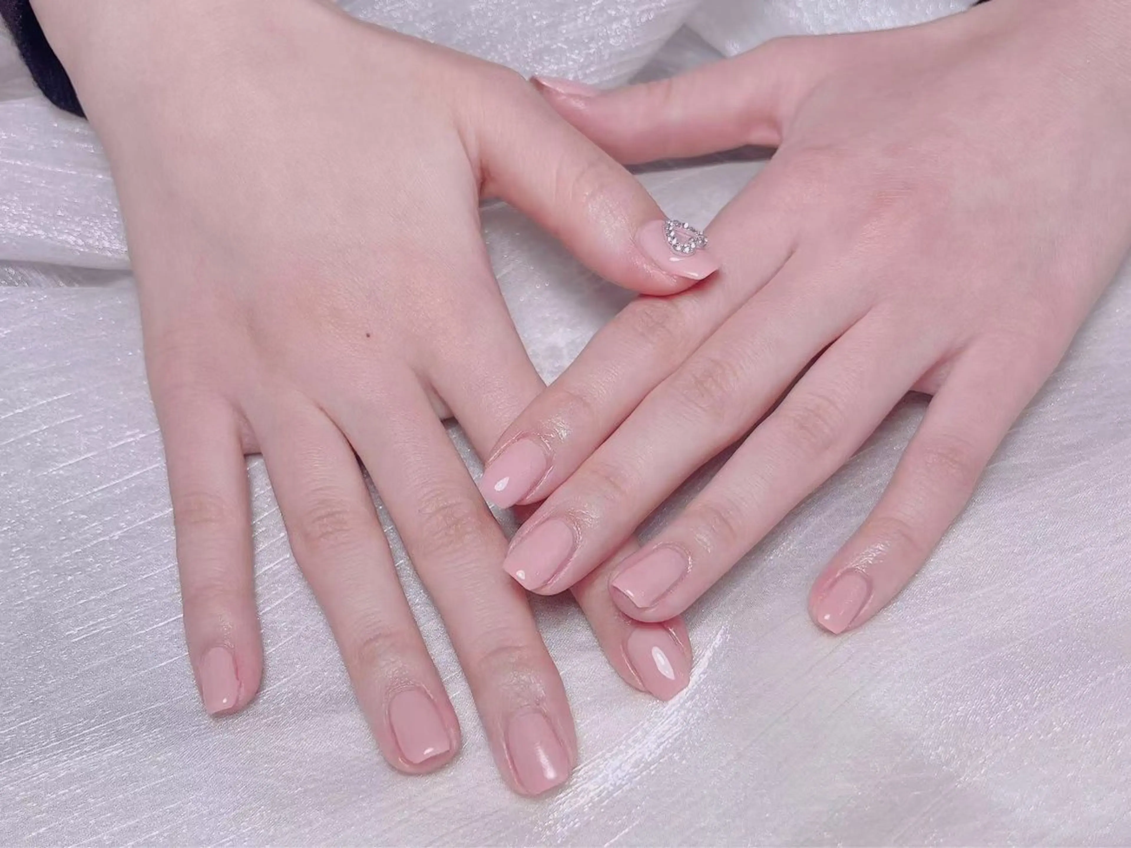 ネイル ハンドネイル Kari ネイルサロンのネイルデザイン