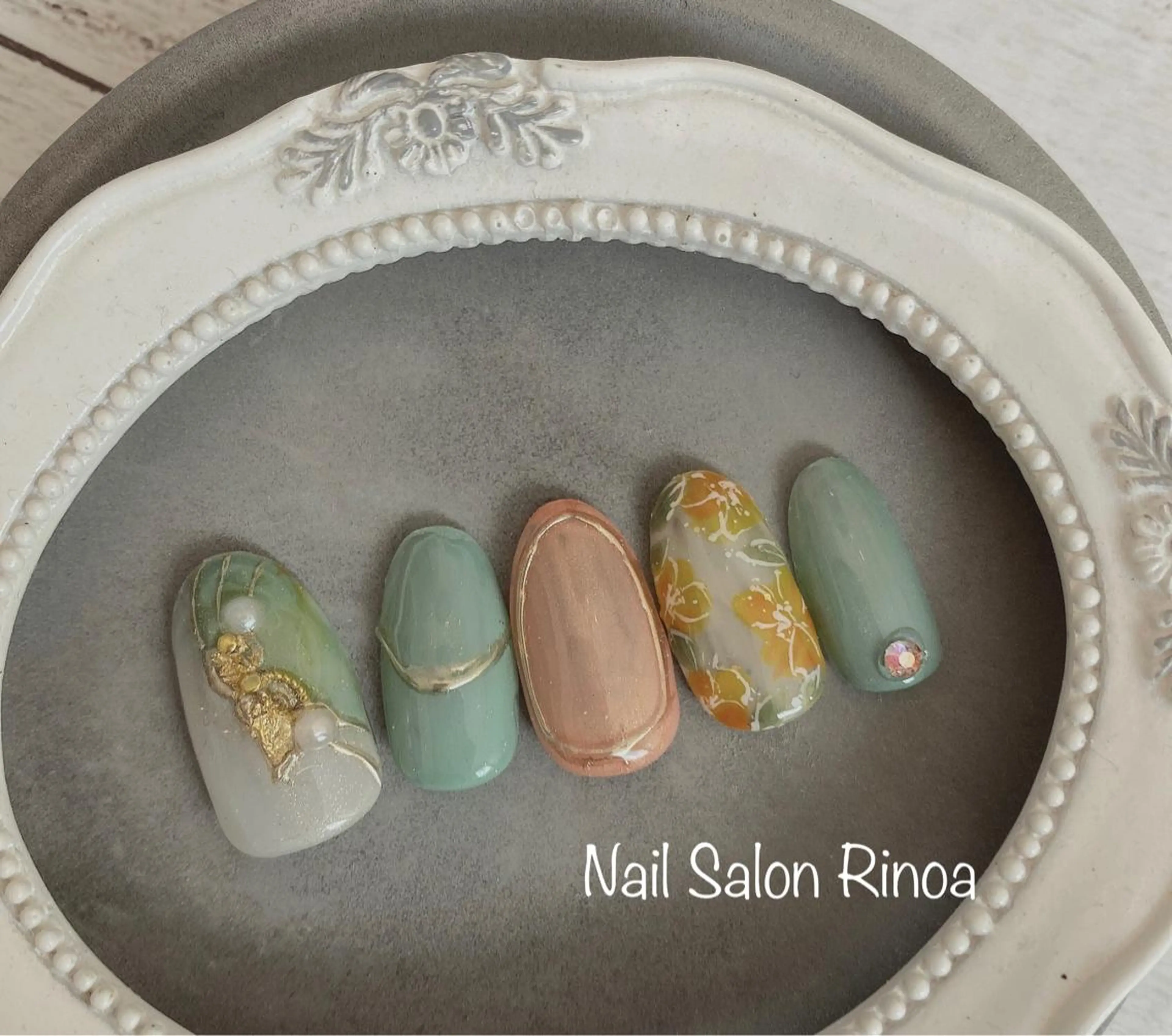 ネイル Nail Salon Rinoaのネイルデザイン