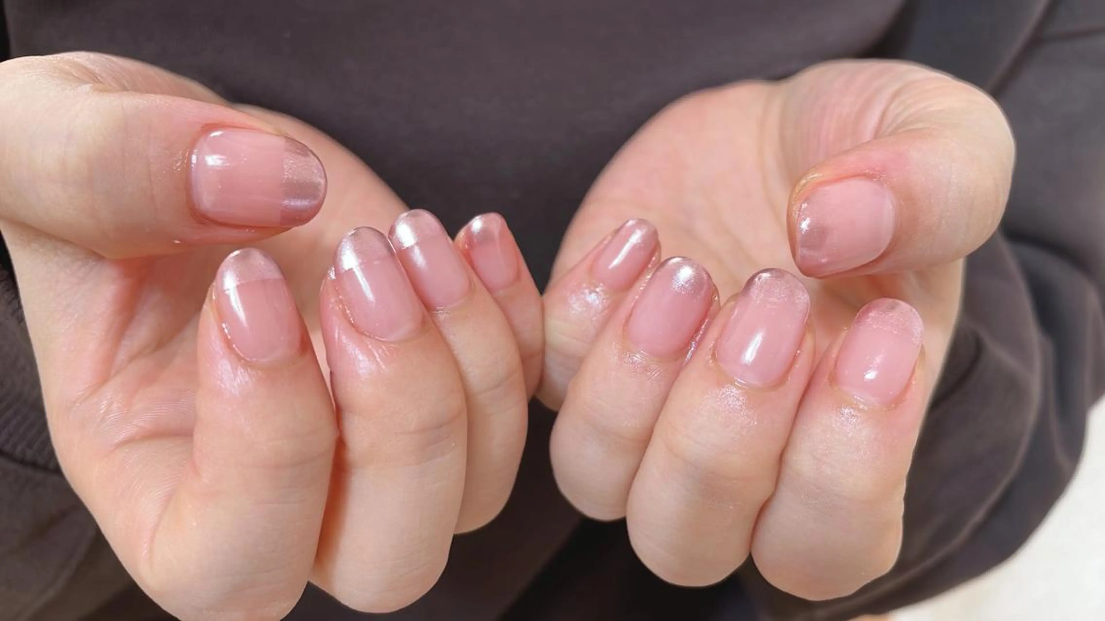 ネイル ハンドネイル emi ...の眉毛・アイブロウイメージ