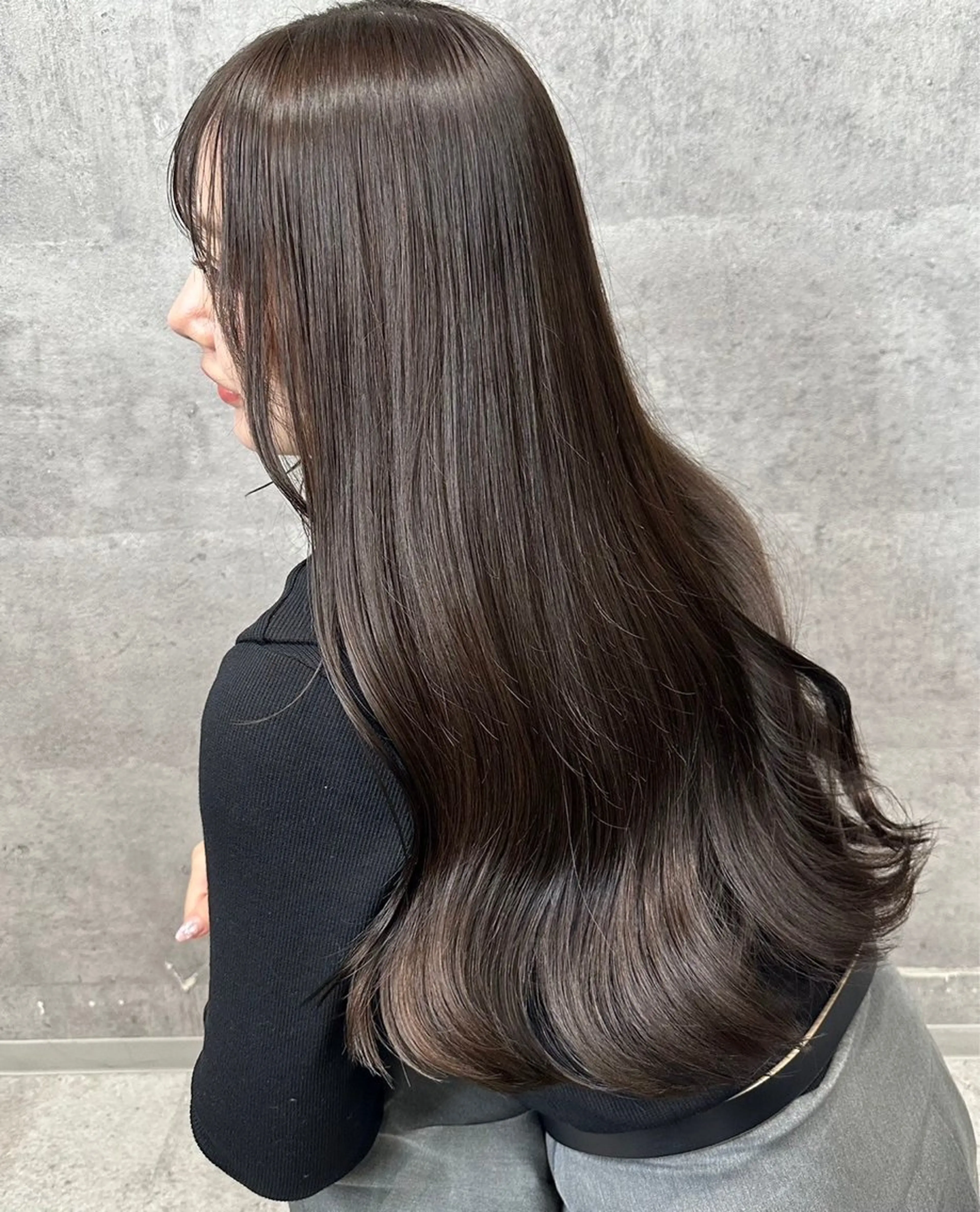ロング カラー 川浪 ほほみのヘアスタイル