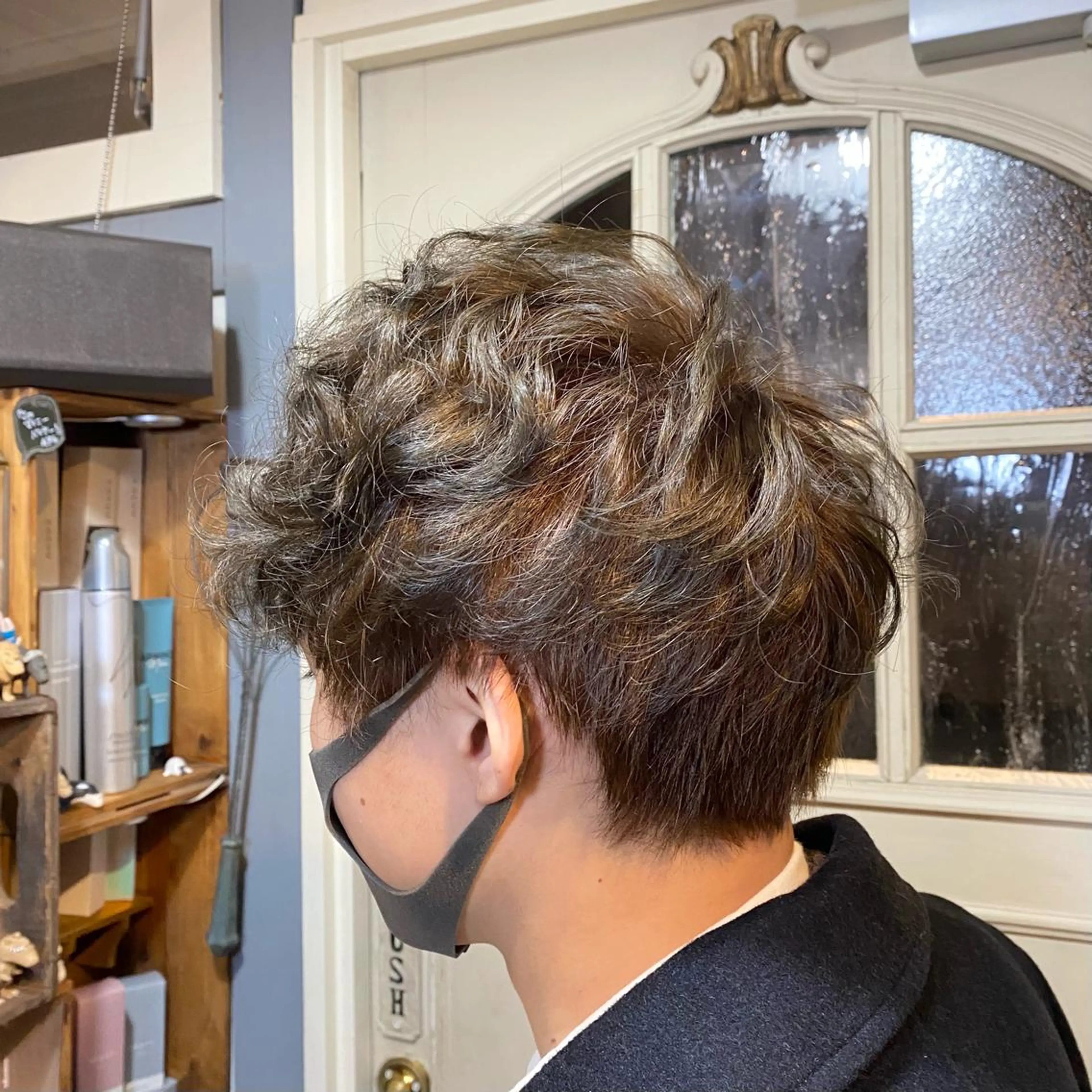 ミディアム パーマ メンズ ミディアムパーマ マッシュ メンズパーマ カット パーマ ヘッドスパ BRITS 渡辺 菜々子のヘアスタイル