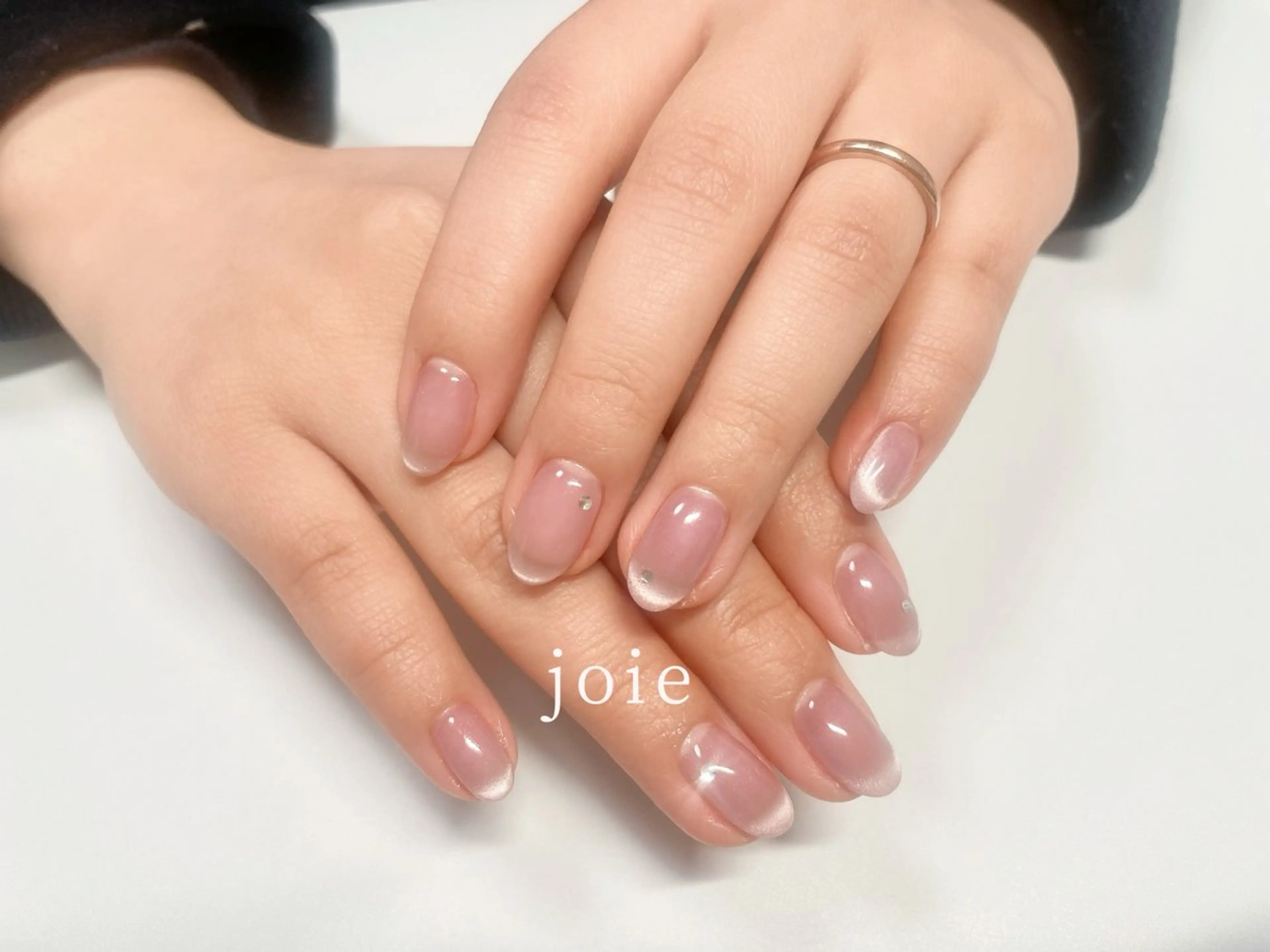 ネイル フレンチネイル ジェルネイル キラキラネイル マグネットネイル マグネットフレンチ Nailist Mikuのネイルデザイン