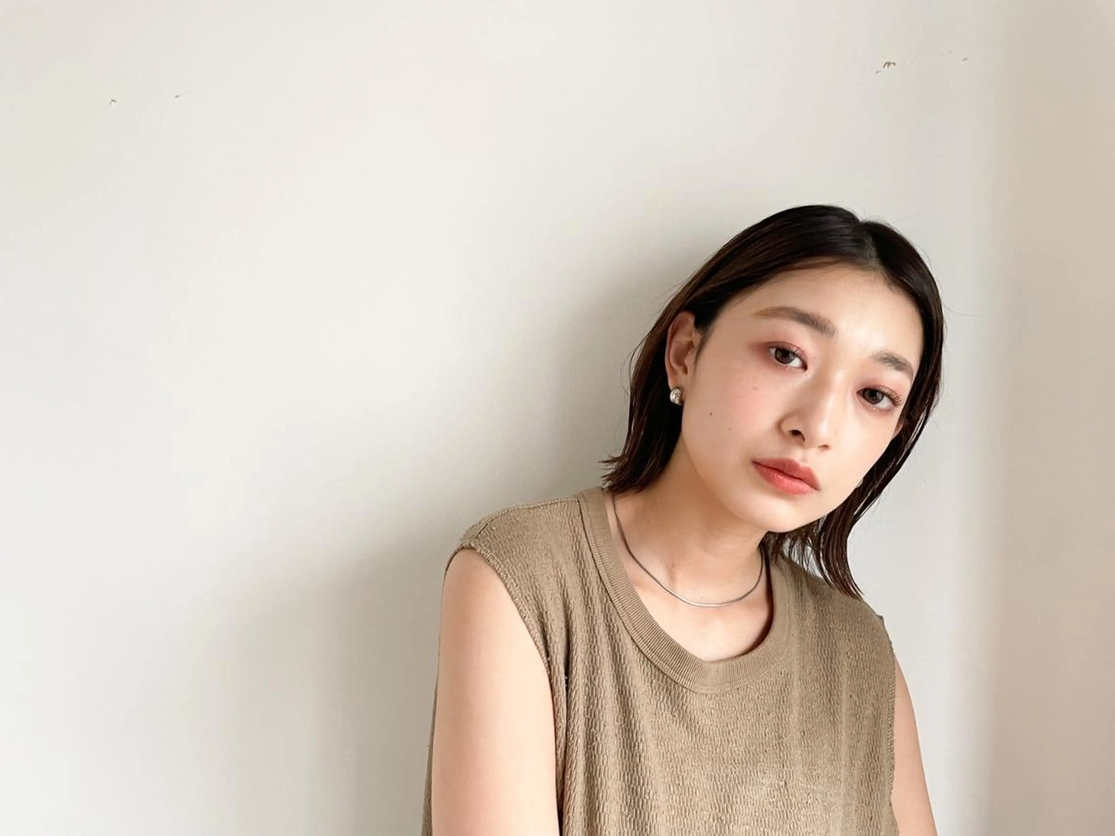 ミディアム カラー パーマ アディクシーカラー ブリーチ ブロンド ブルーカラー ハイライトカラー カット ヘアカラー トリートメント CEINE PATHのヘアスタイル