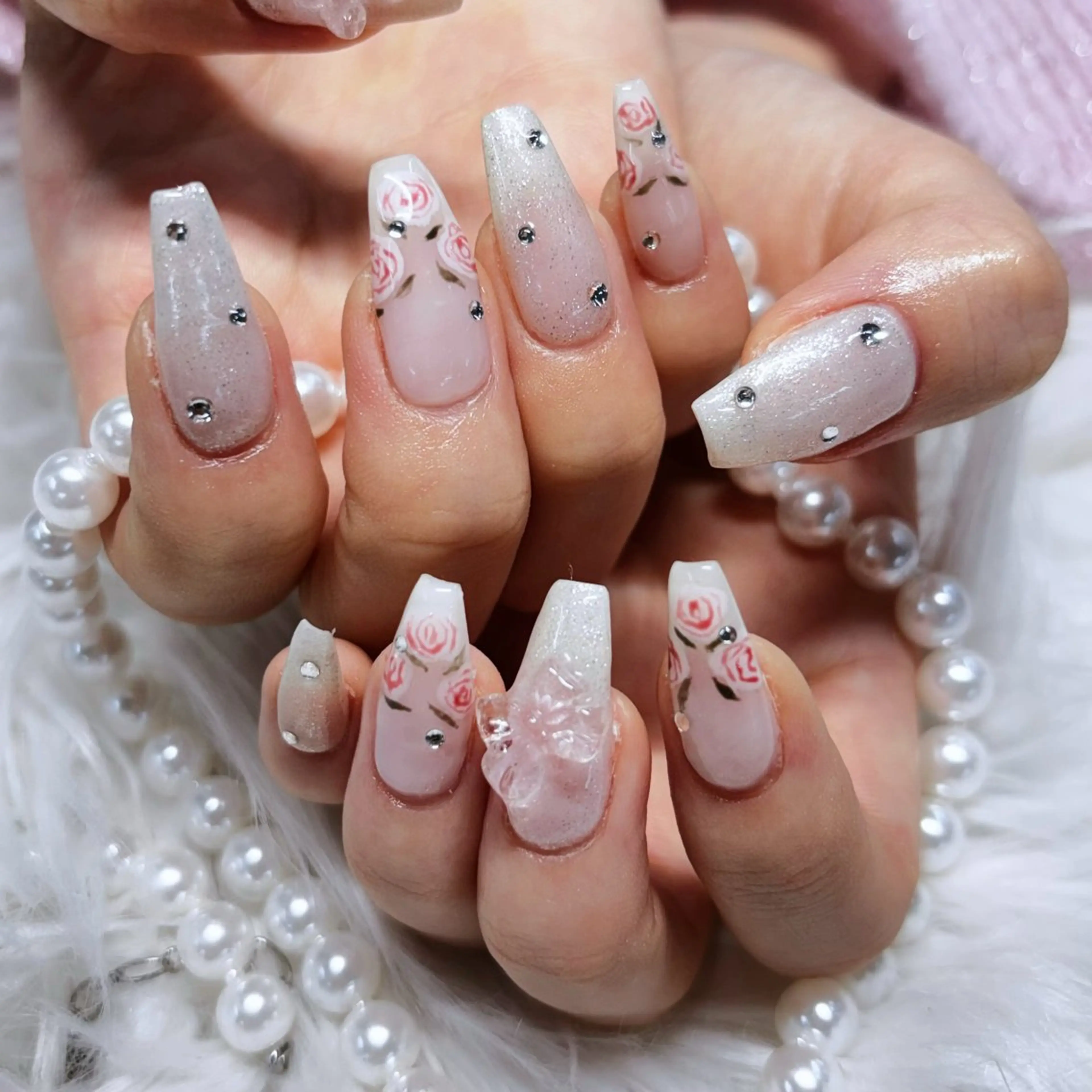 ネイル akane .hのネイルデザイン