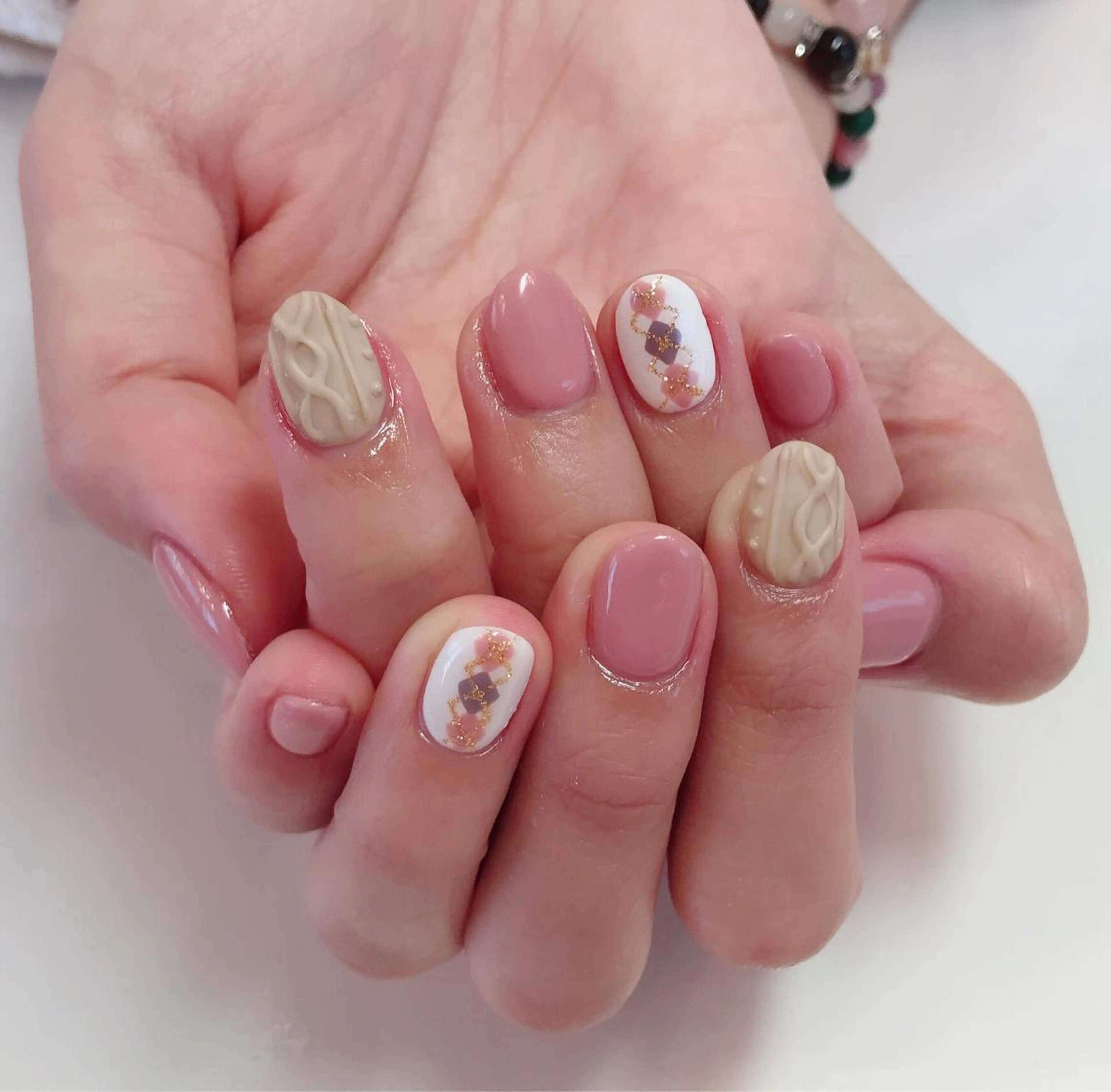カラー ネイル Q Free nailsのネイルデザイン