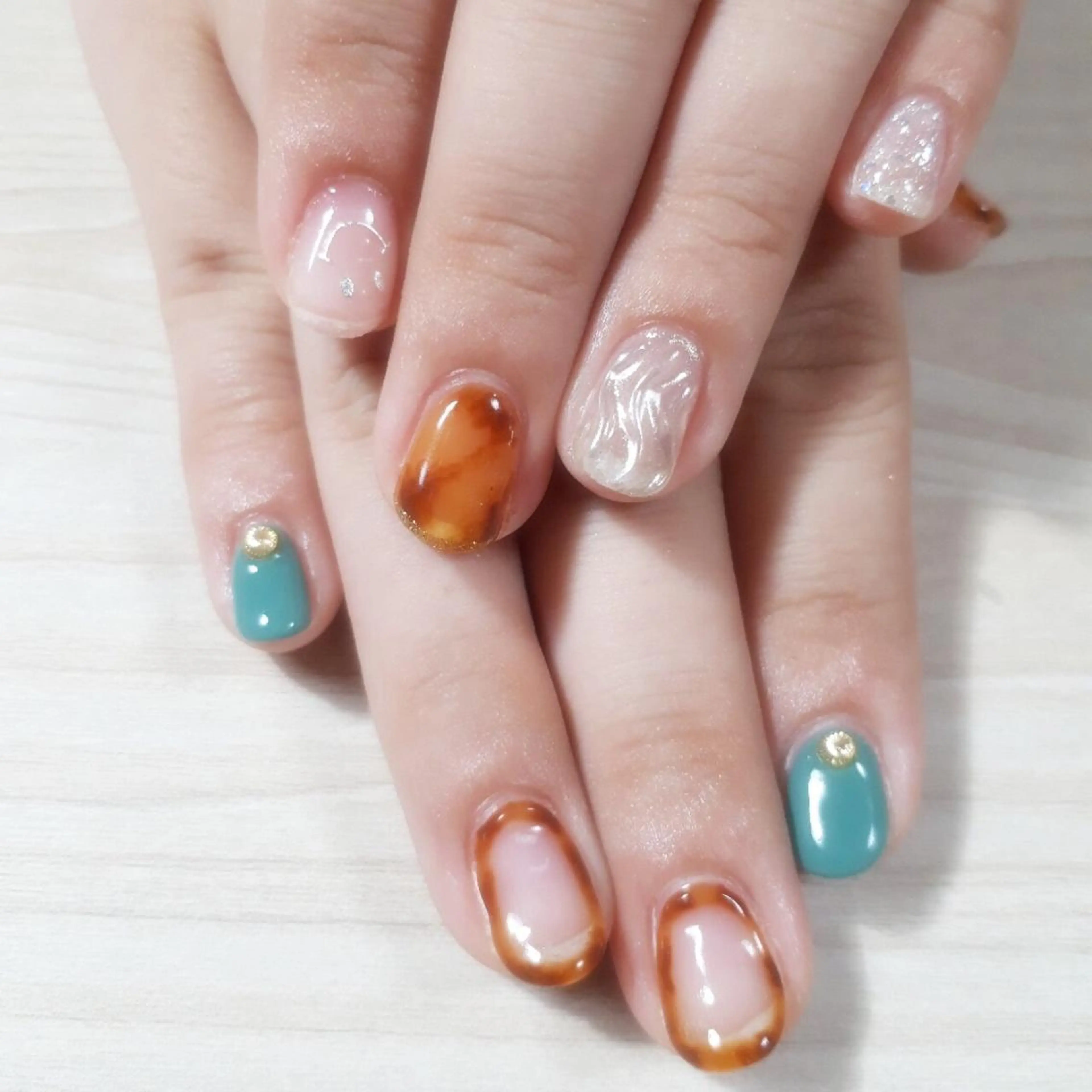 ネイル 安藤 Charlotteのネイルデザイン