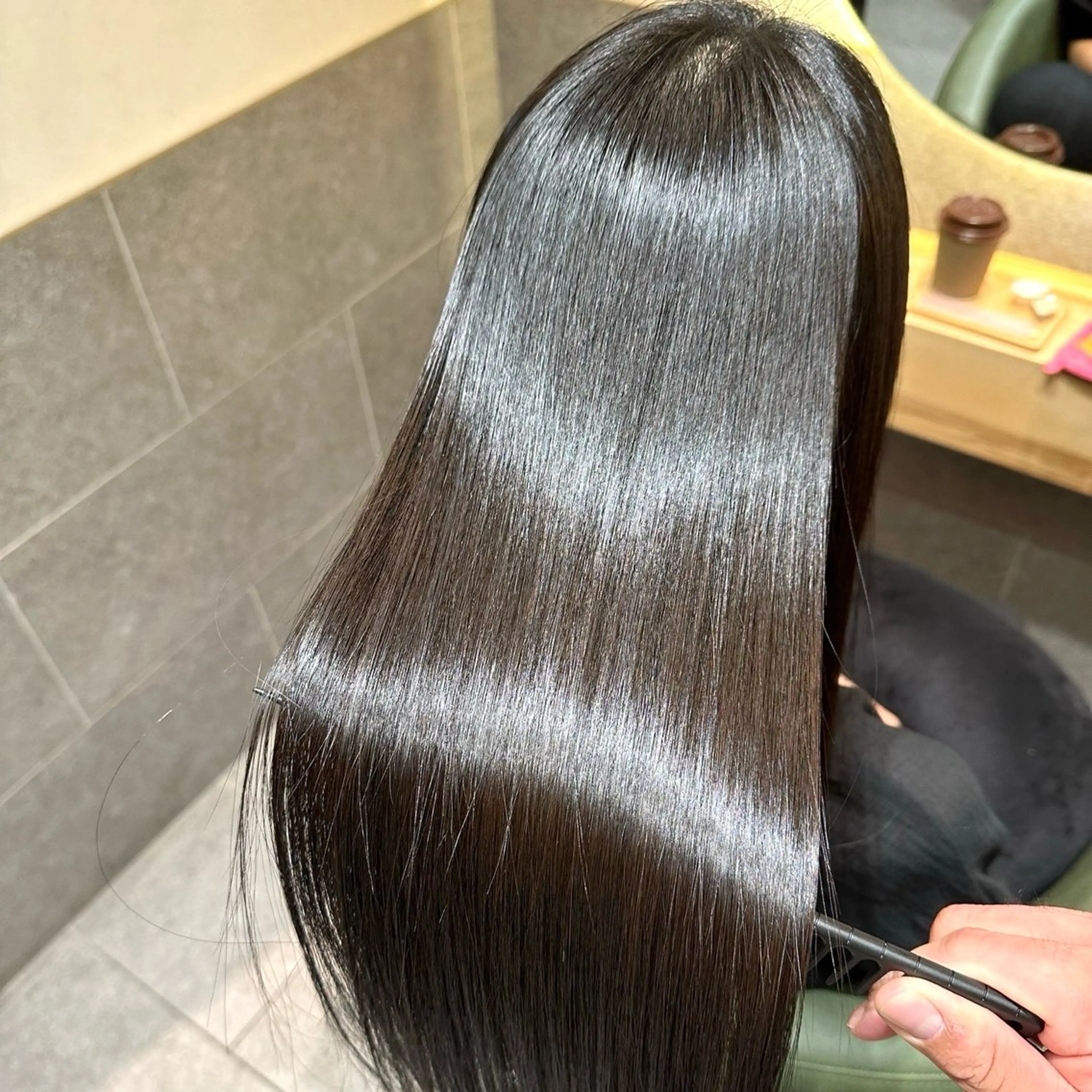 ロング カット 縮毛矯正 🫧縮毛矯正🫧 yuriのヘアスタイル