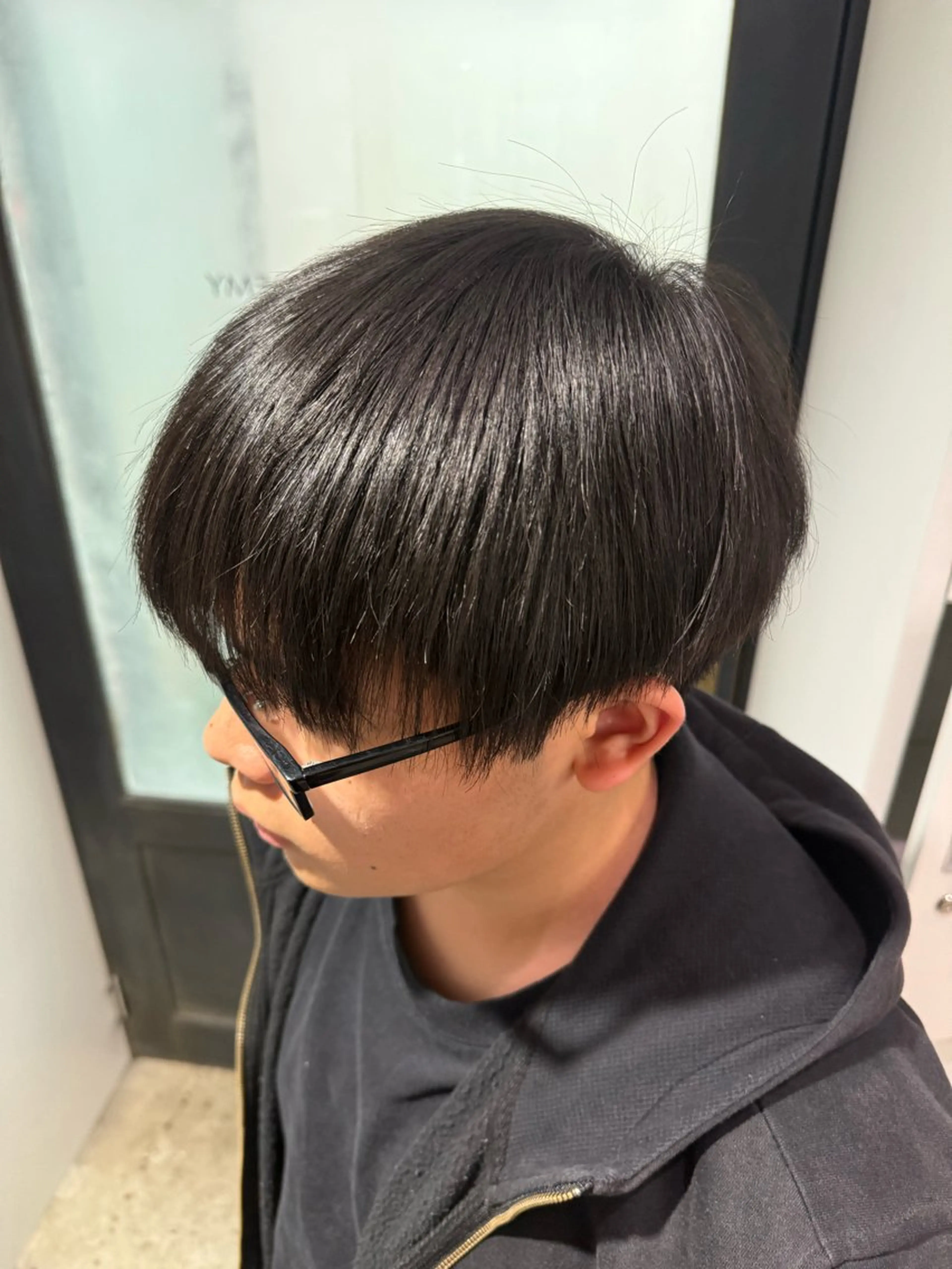 火曜日限定‼️ メンズカット＋縮毛矯正＋コーティングトリートメントの写真