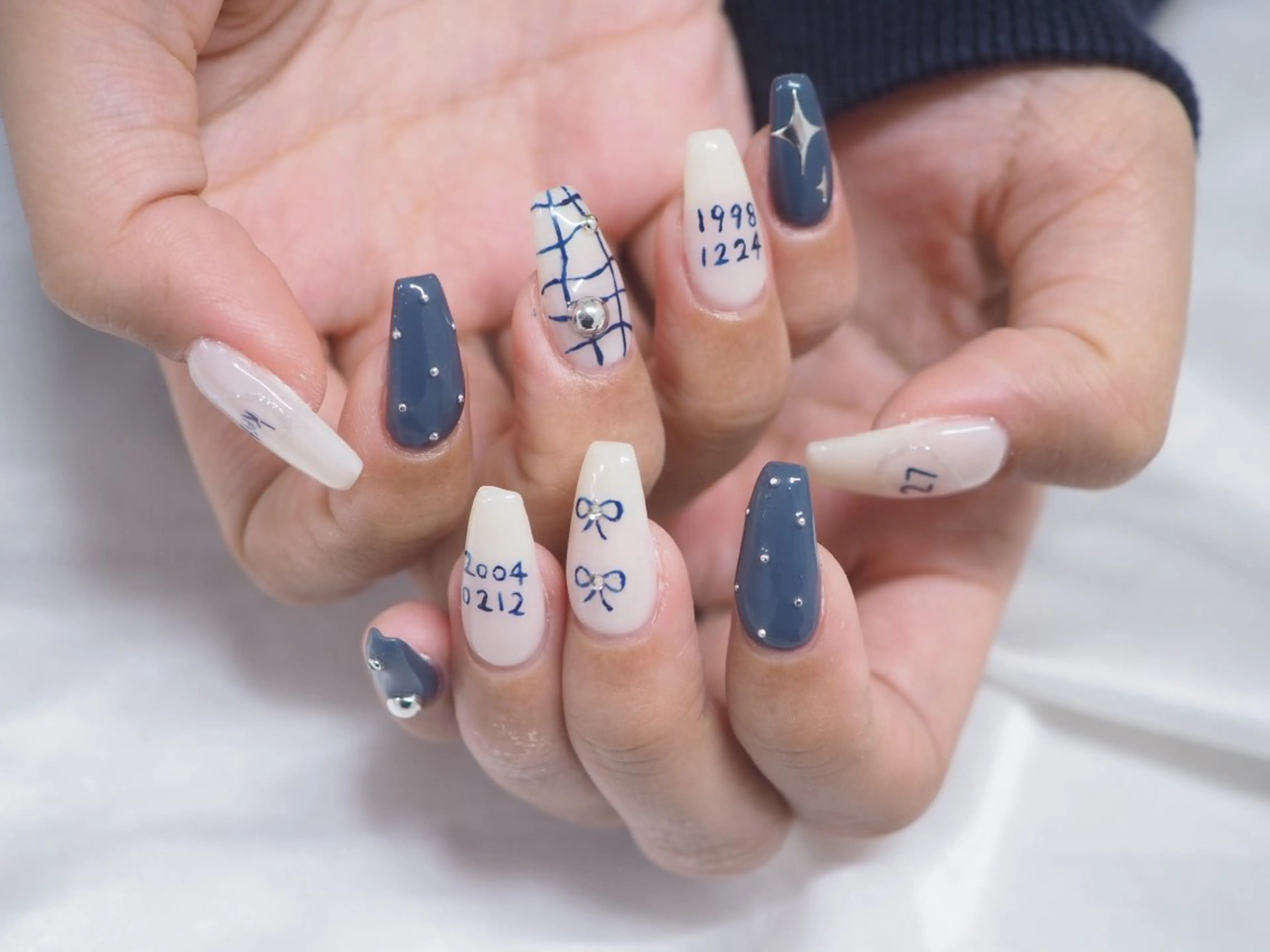 ネイル ハンドネイル 中江 彩芽のネイルデザイン