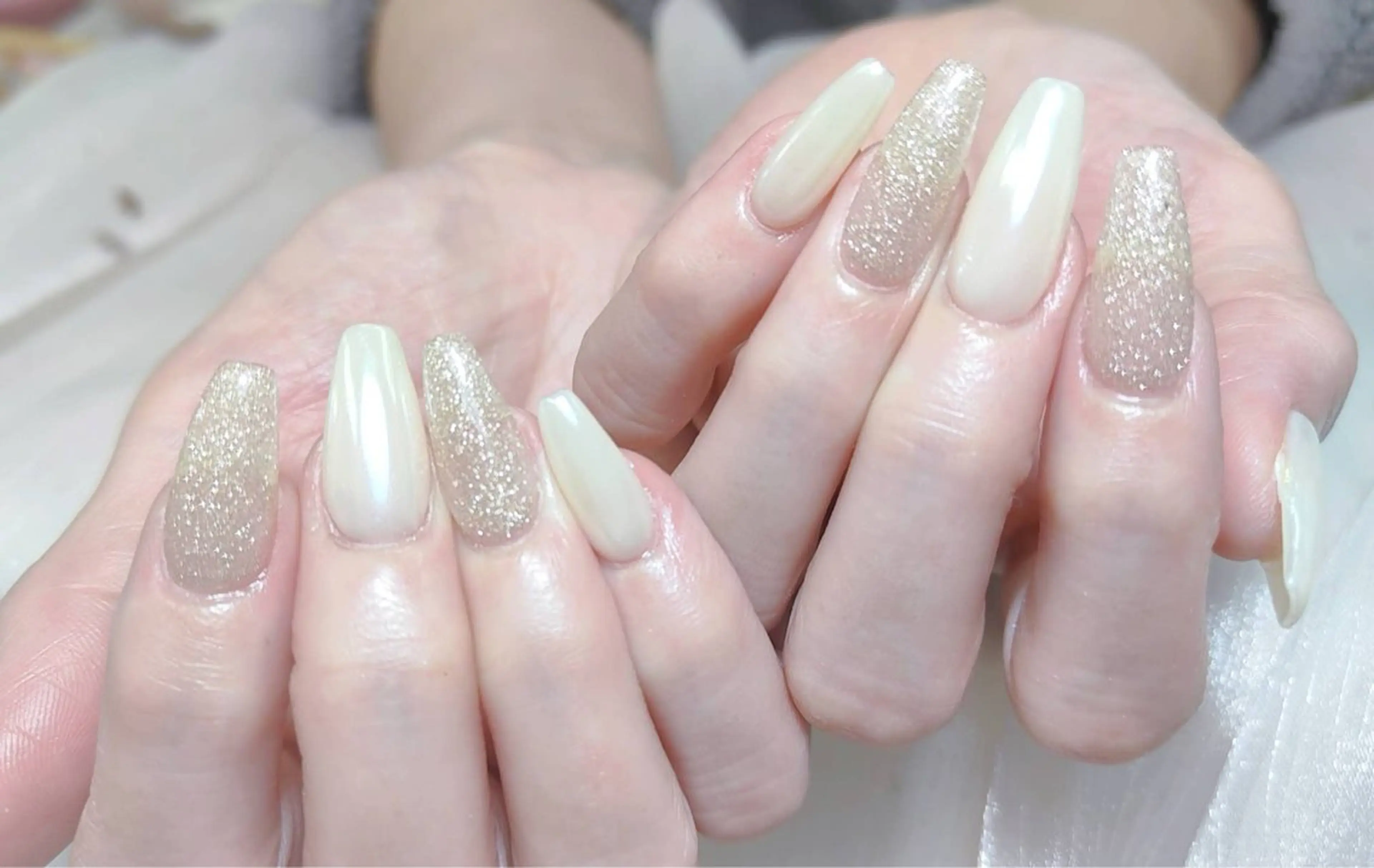 ワンカラー＋2パーツ／埋め尽くし（ジェルオフ＋500）の写真