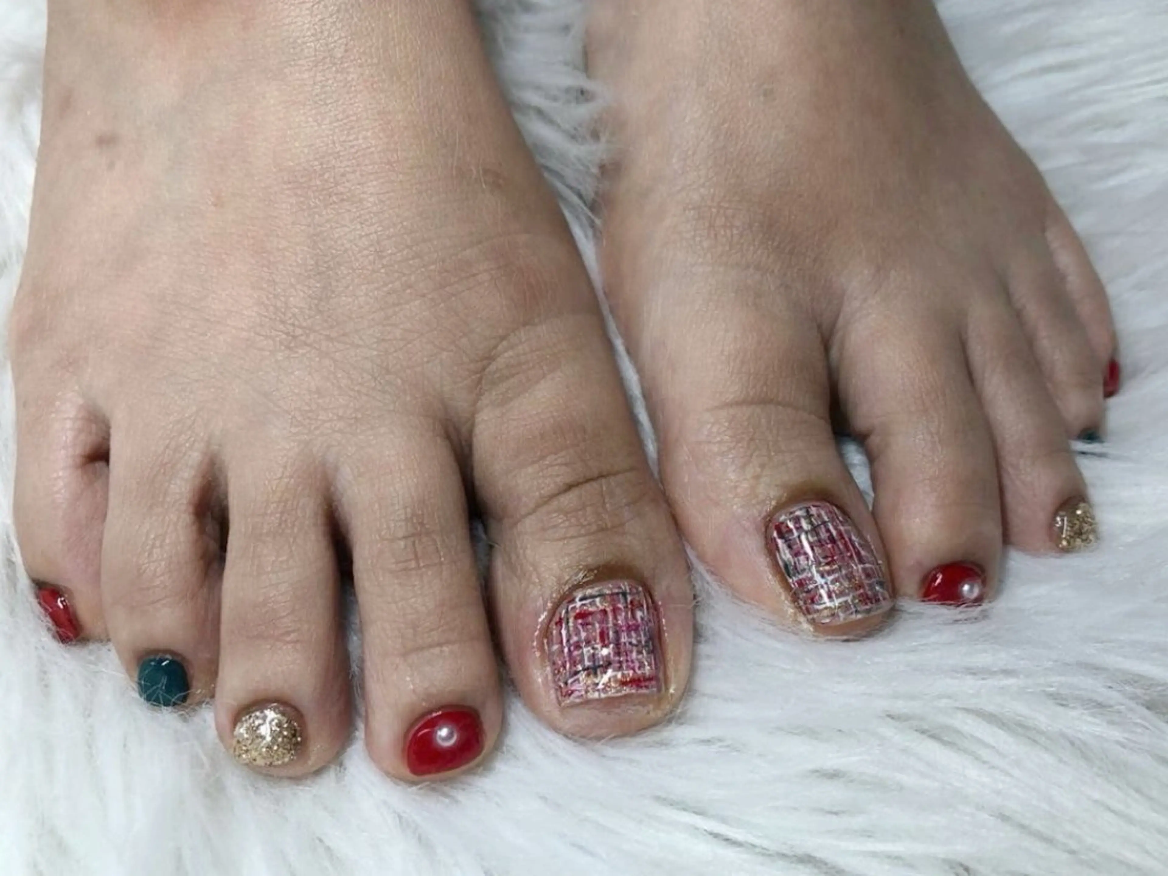 ネイル フットネイル Lavish nailのネイルデザイン