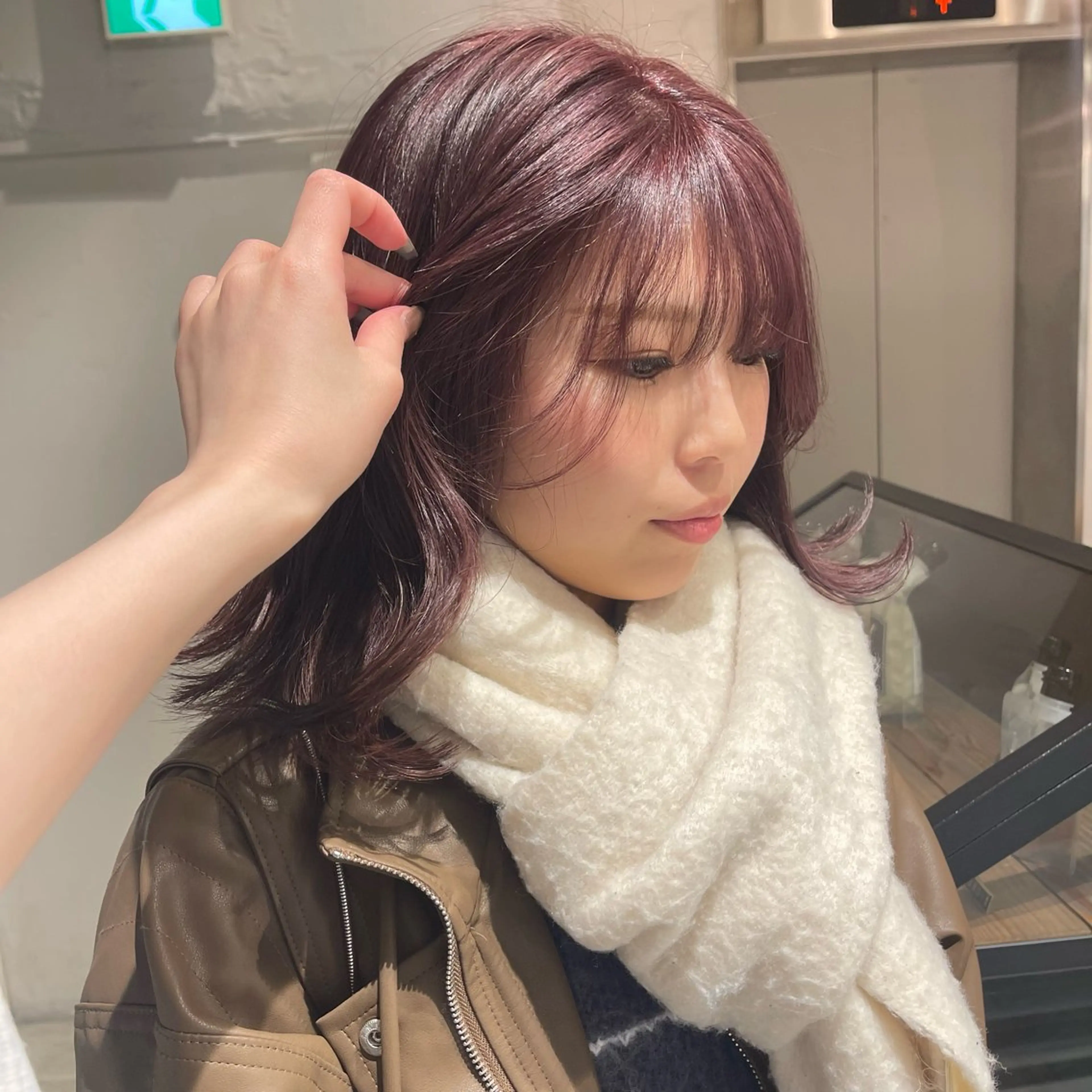 ミディアム カラー nameless miichiのヘアスタイル