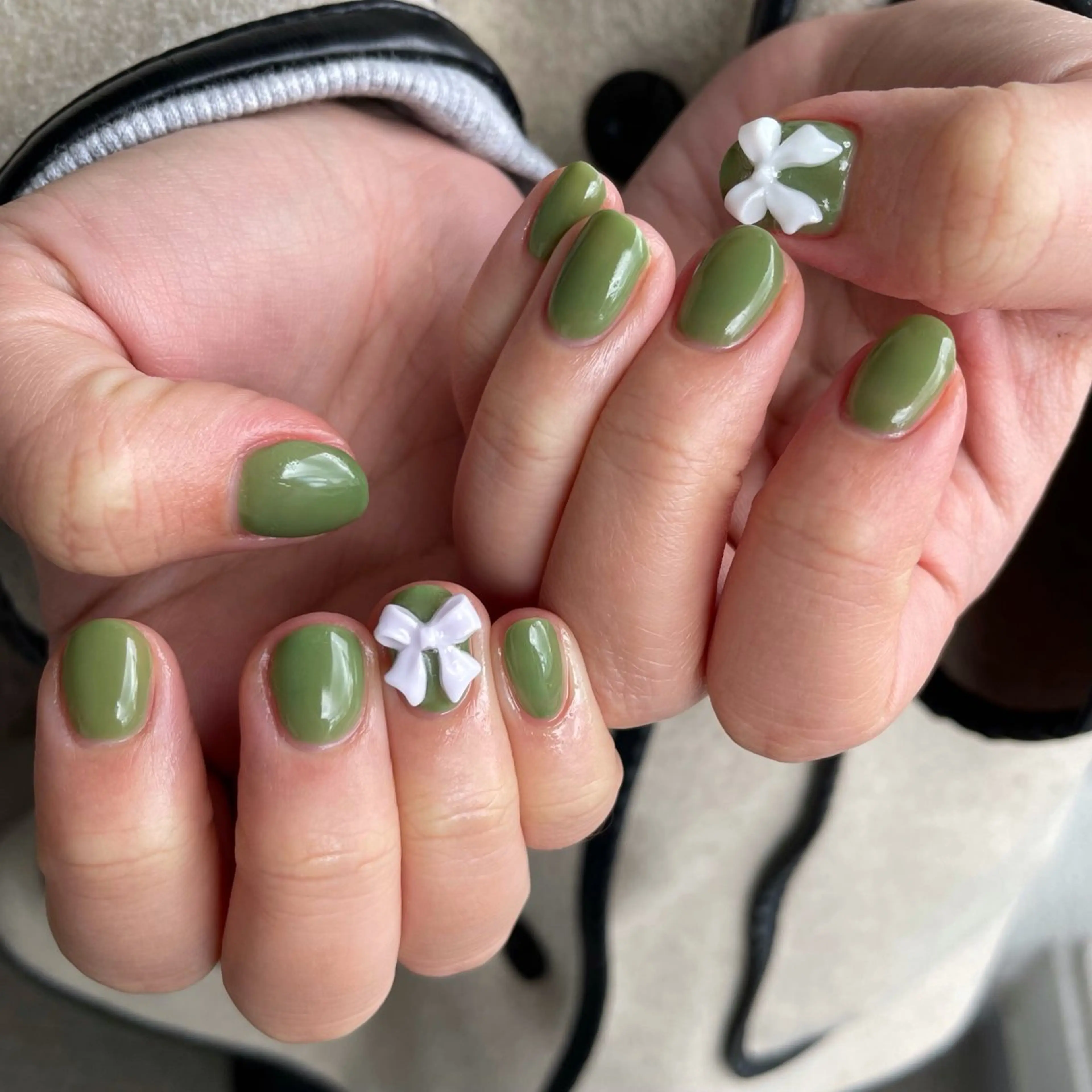 ネイル ハンドネイル カメレオン京橋🌻 草葉由佳のネイルデザイン