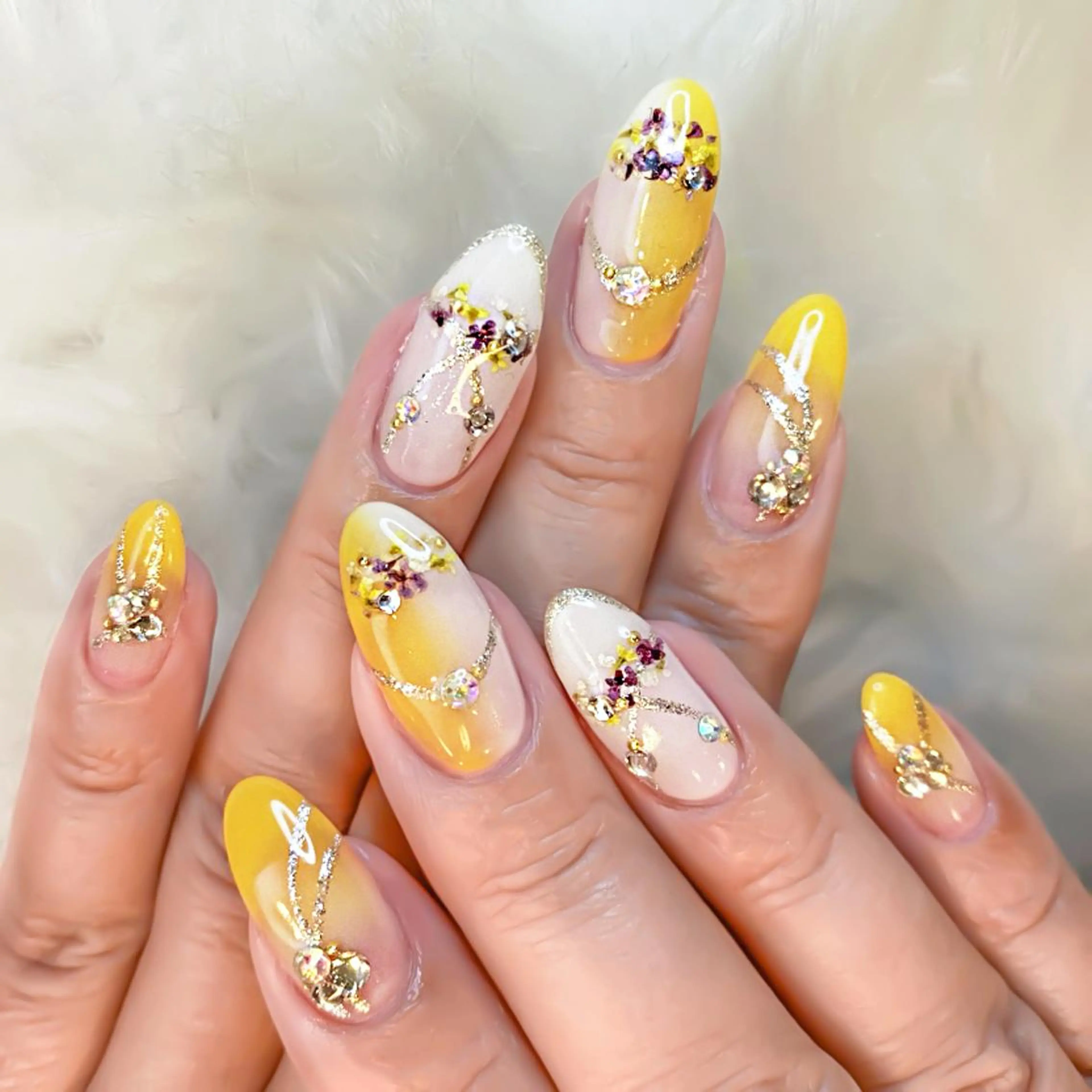 ネイル Miyu .Sのネイルデザイン