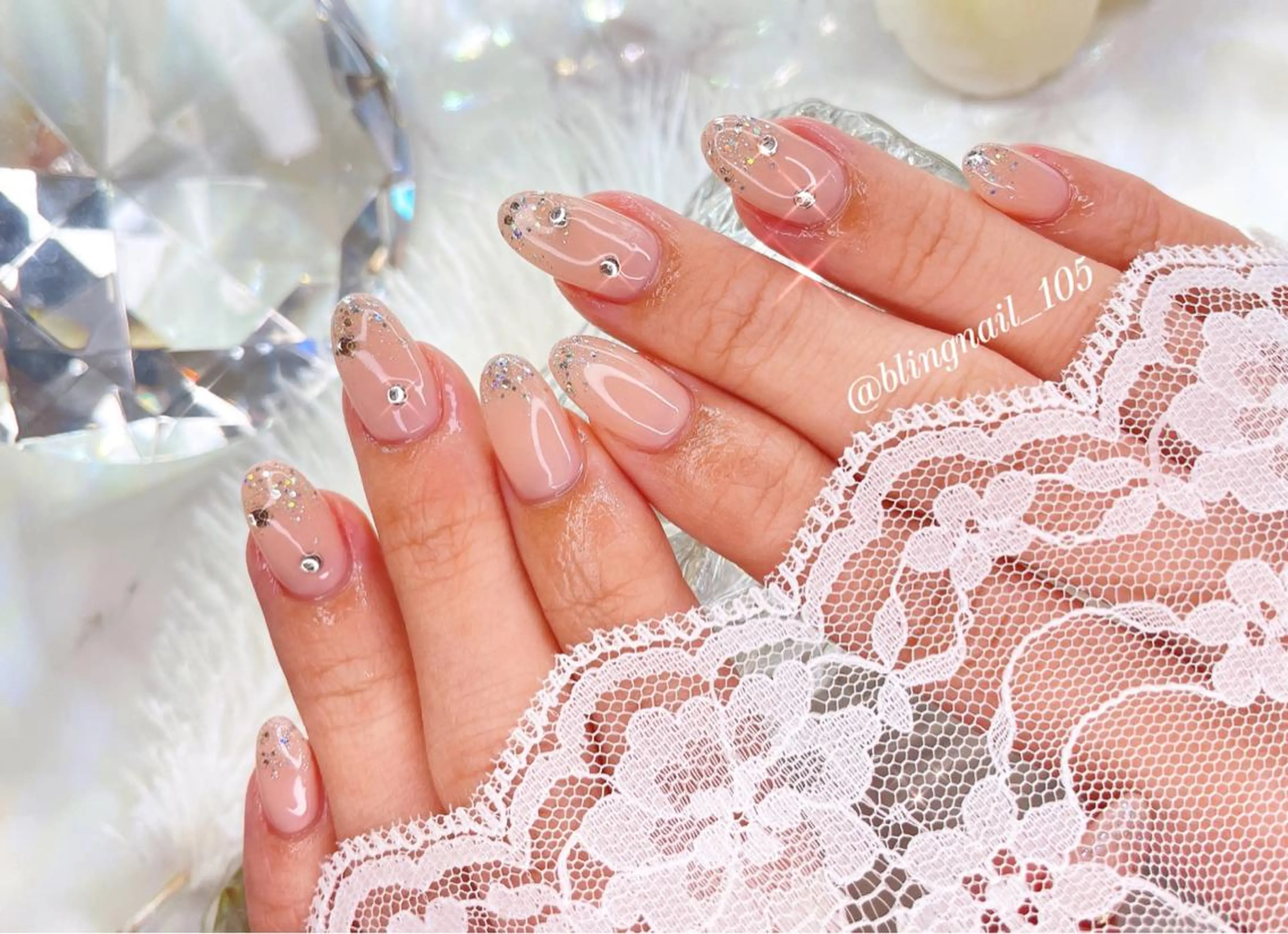 ネイル 23時まで❤︎韓国、 ワンホンネイルのネイルデザイン