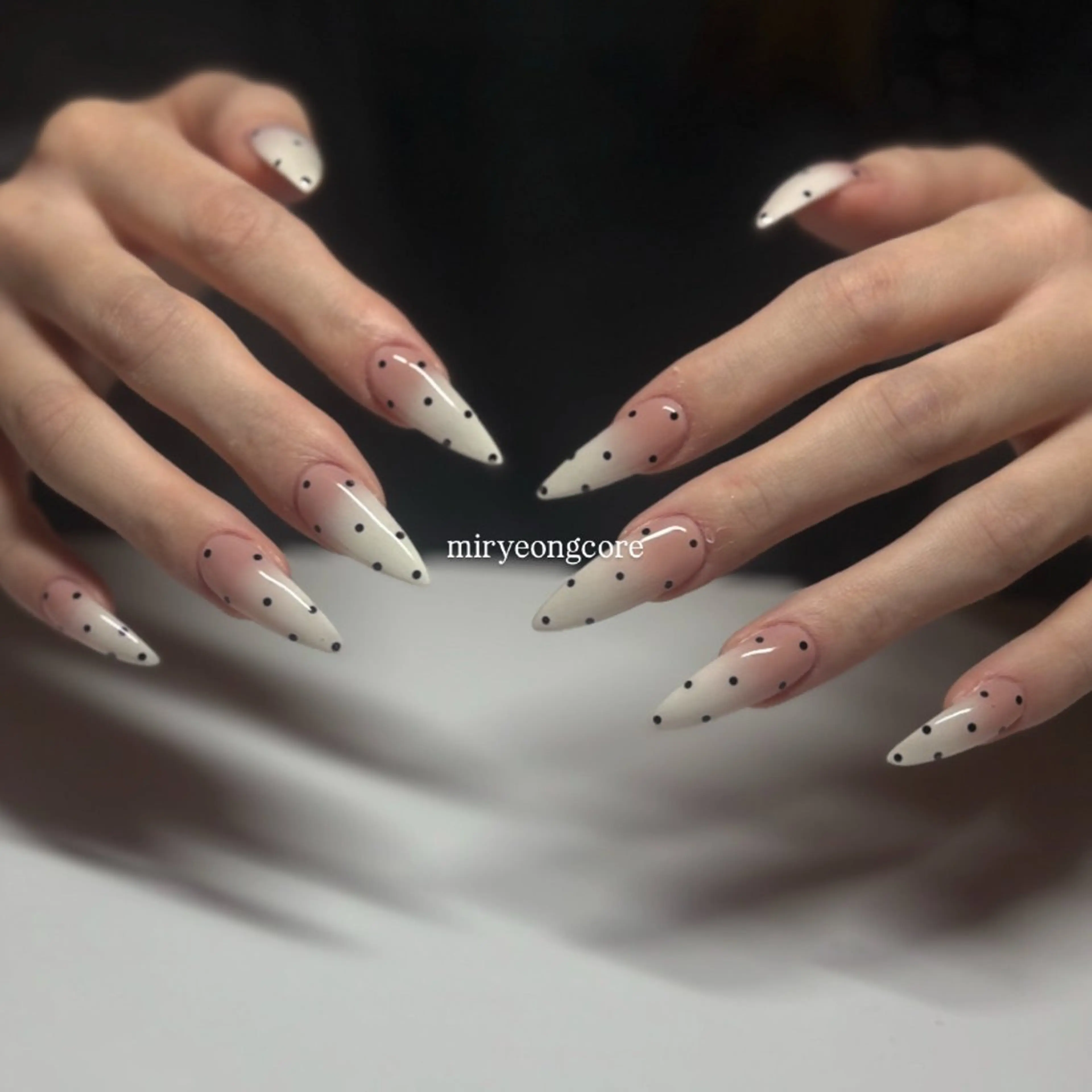 ネイル vinaka所属・趙 美伶のネイルデザイン