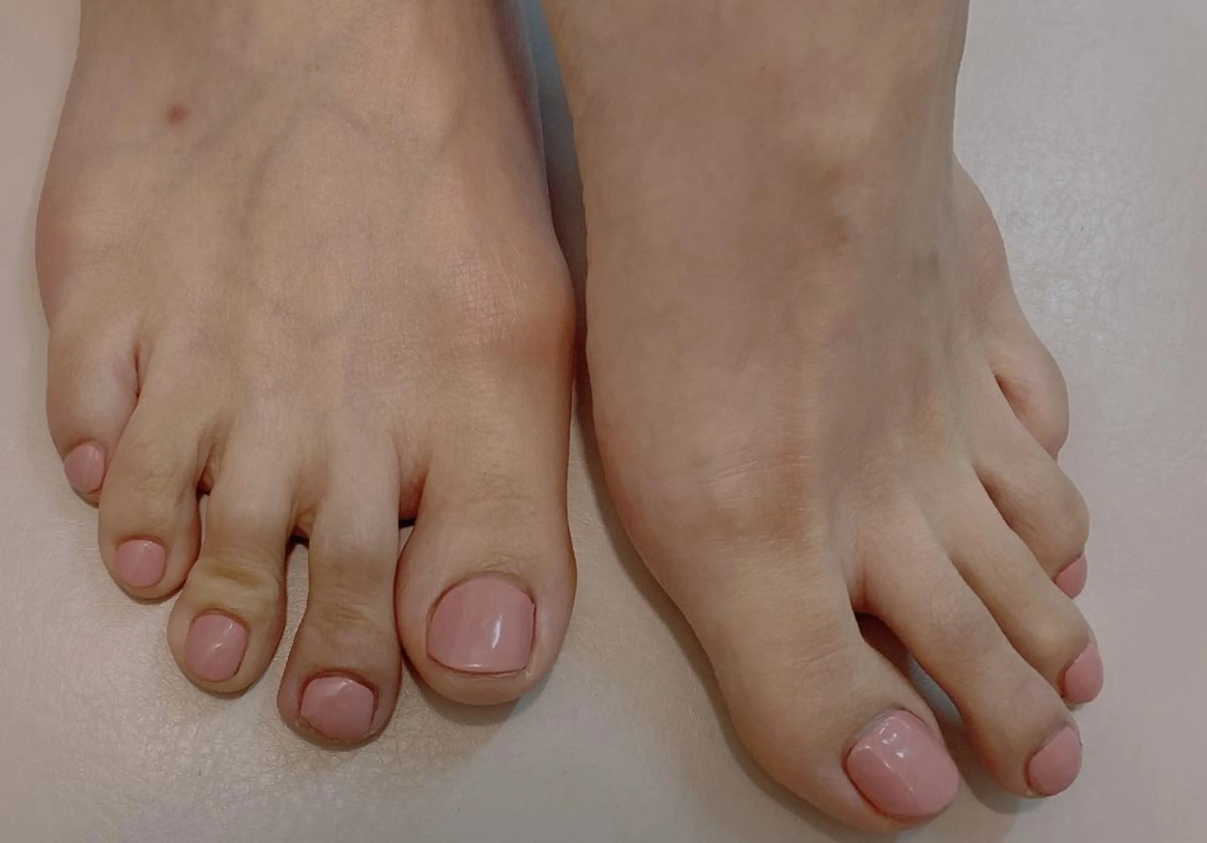 フットワンカラー(2色まで) (オフなし)の写真