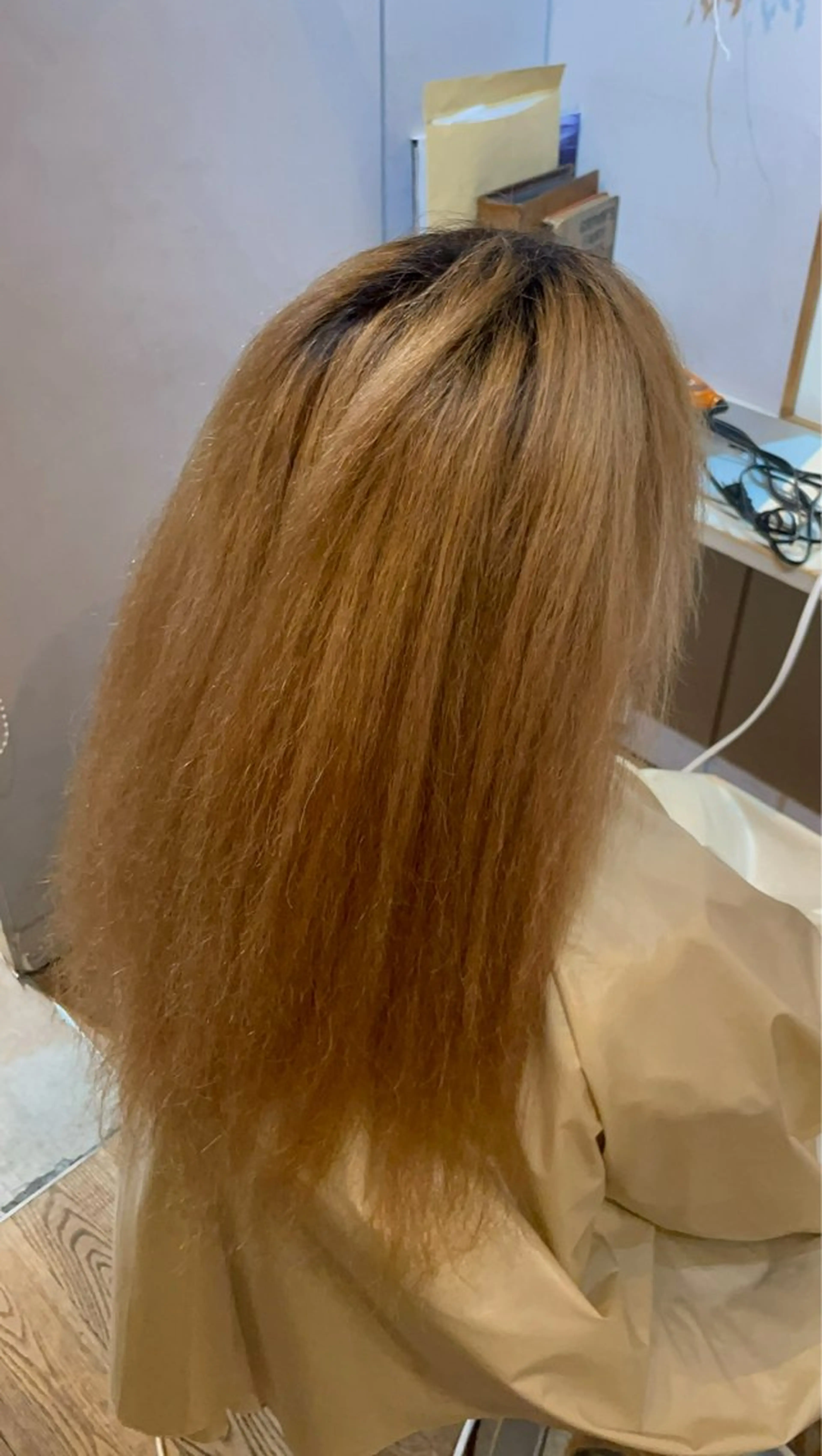 ロング 縮毛矯正 abie hair所属・コスパ◎/ナチュラル カラー/グレイ/佑壮のヘアスタイル