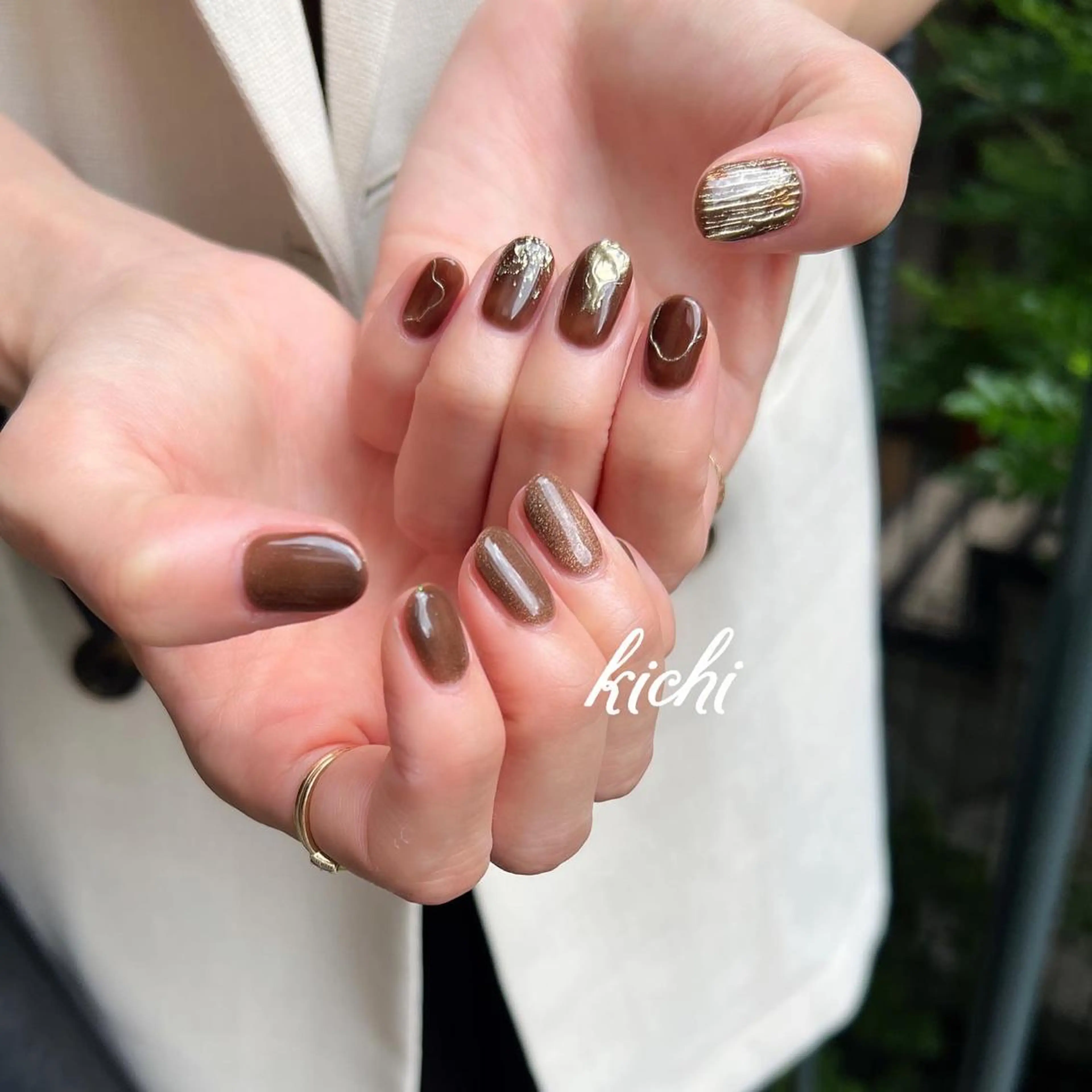 ネイル ブラウン ジェルネイル マグネットネイル 持ち込み ニュアンスネイル kichi・:* みじゅのネイルデザイン