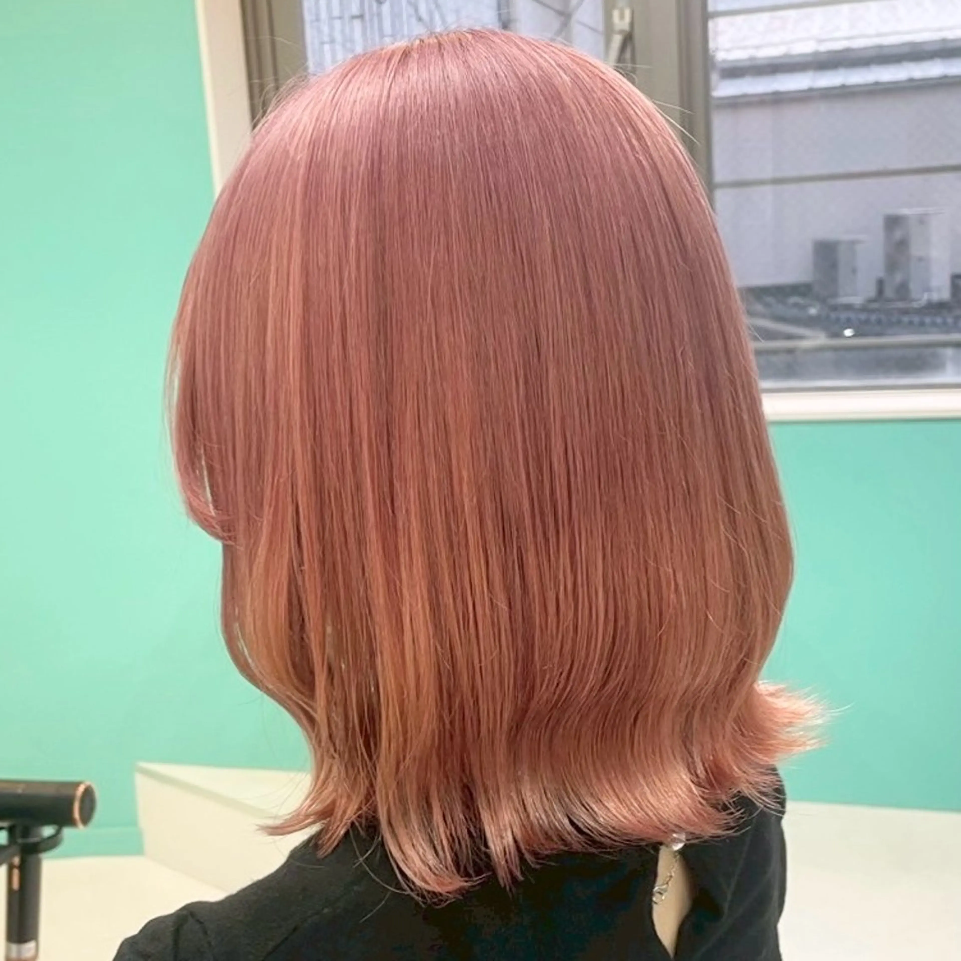 ミディアム カラー ベージュカラー ピンクカラー ピンクベージュ Natsuki💖 ボブ×艶カラー🥣のヘアスタイル