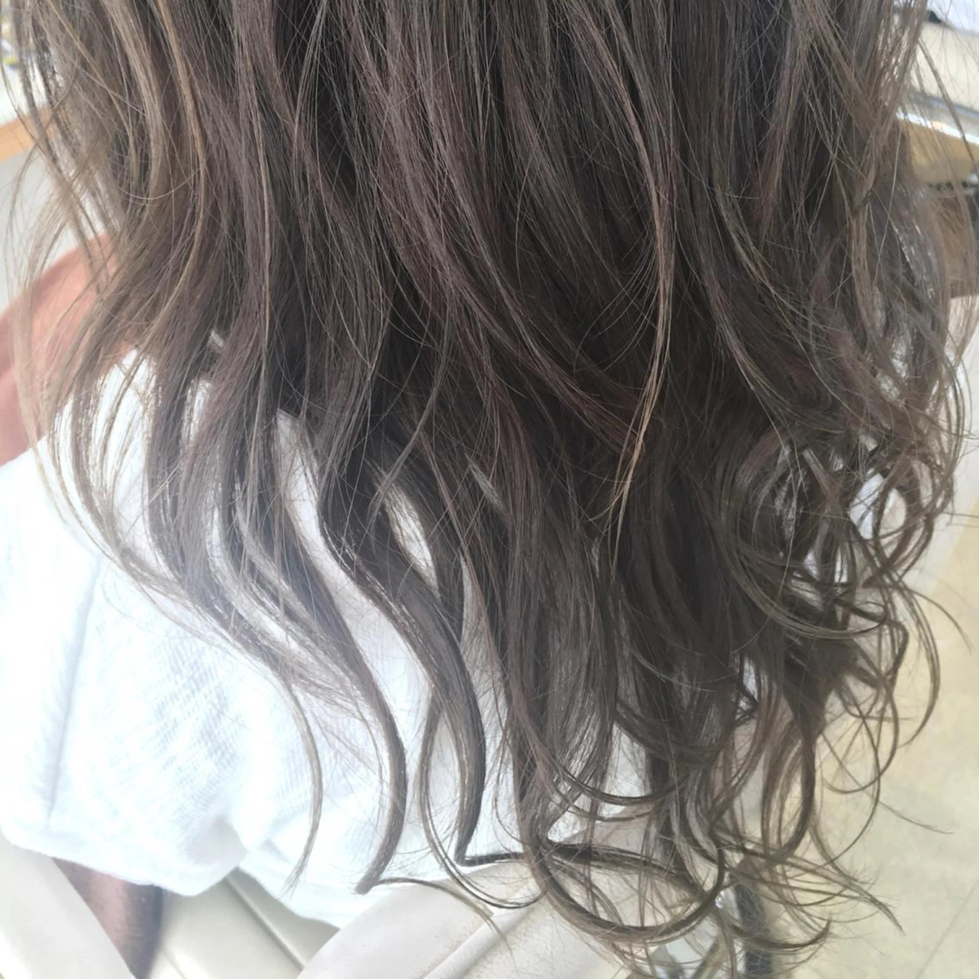 ロング カラー 🐝肥田 しょーと🐝のヘアスタイル