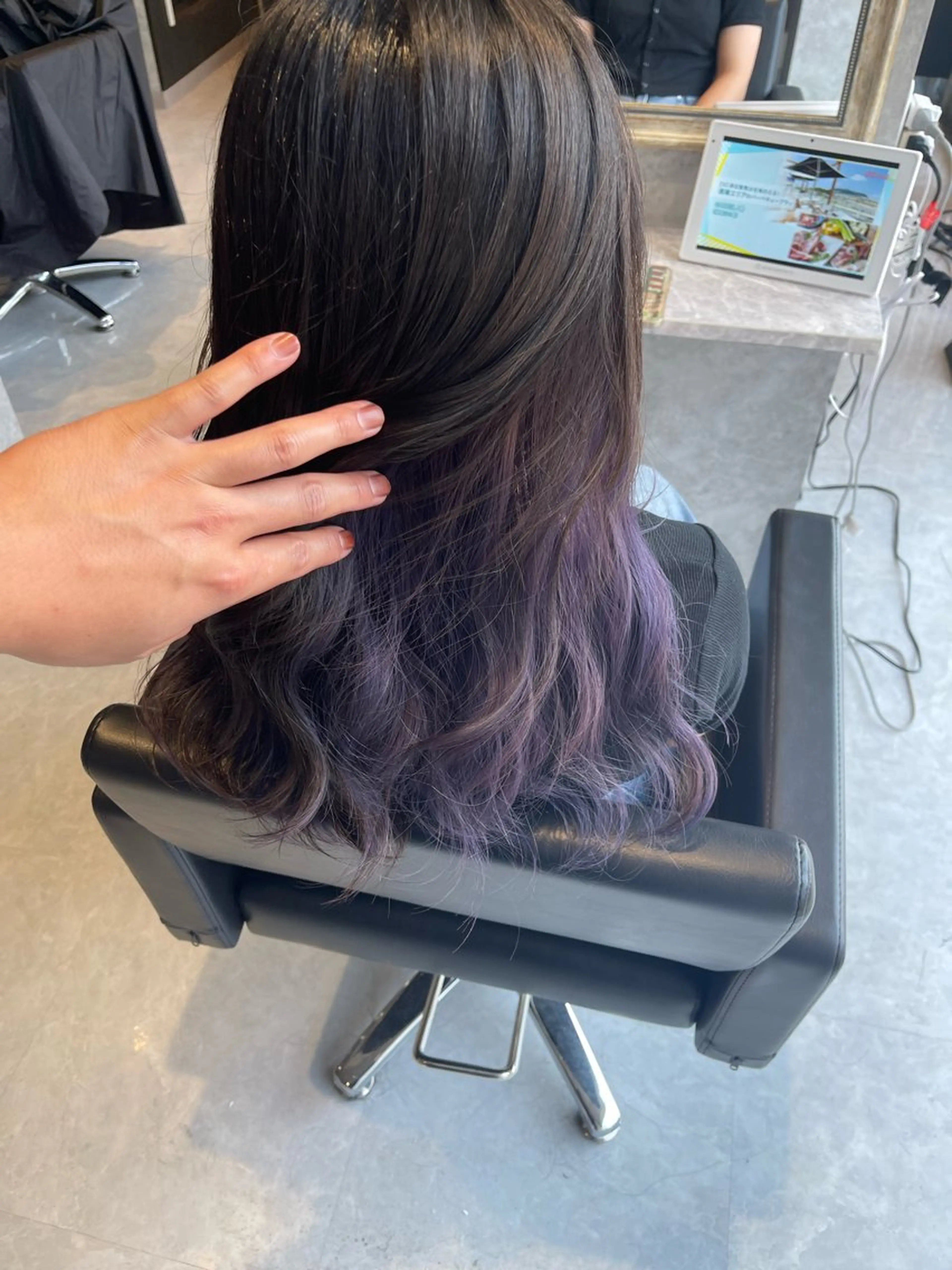 ミディアム ヘアカラー ハイトーン ／ レイヤー/吉田陸斗のヘアスタイル