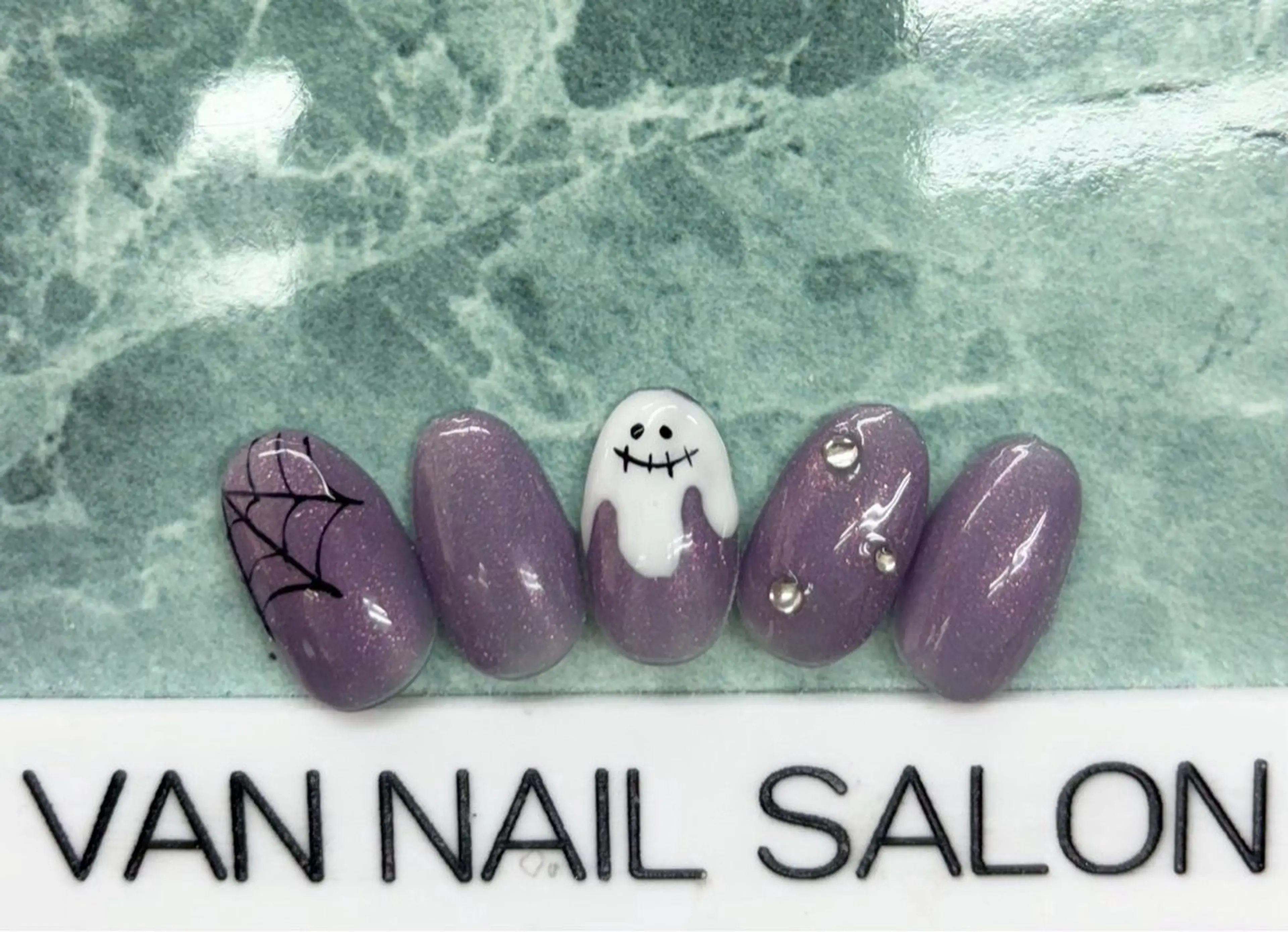 ネイル Van Nail Salonのネイルデザイン