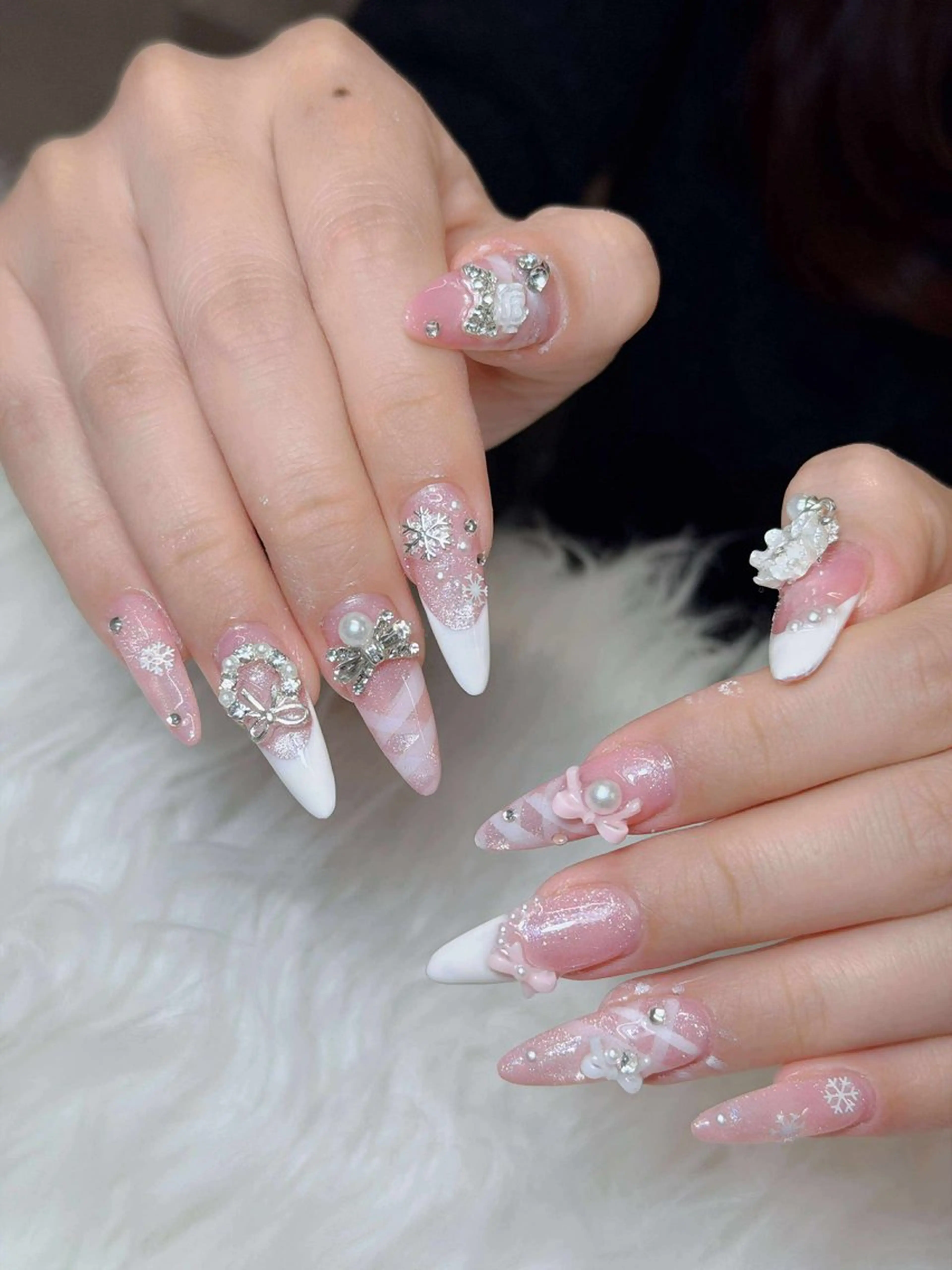 ネイル オーロラネイル チークネイル フットネイル フレンチネイル ハロウィン ハンドネイル Lumi Nail 新大久保3‘のネイルデザイン