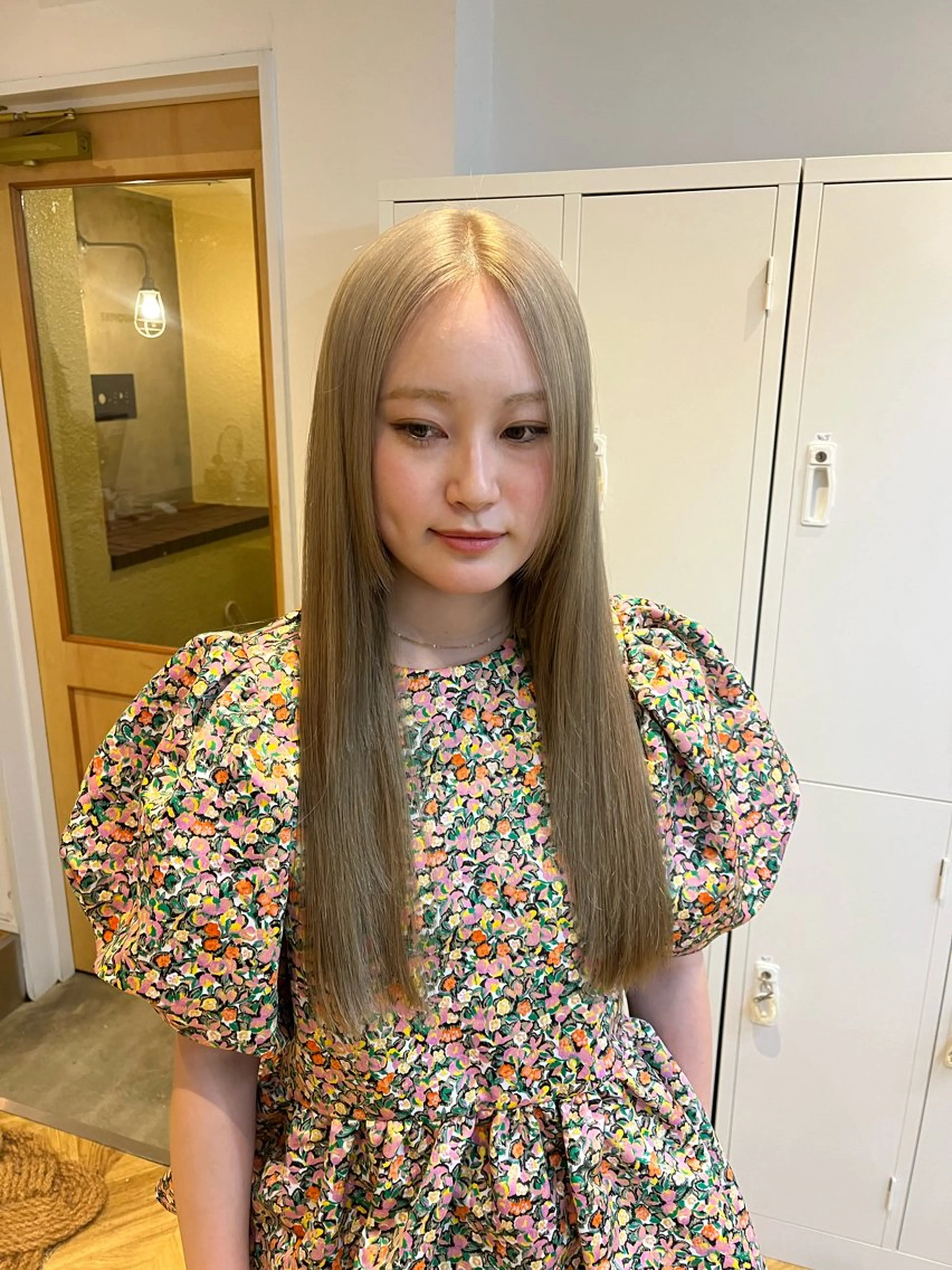 カラー ヘアカラー 凜 (りん)のヘアスタイル